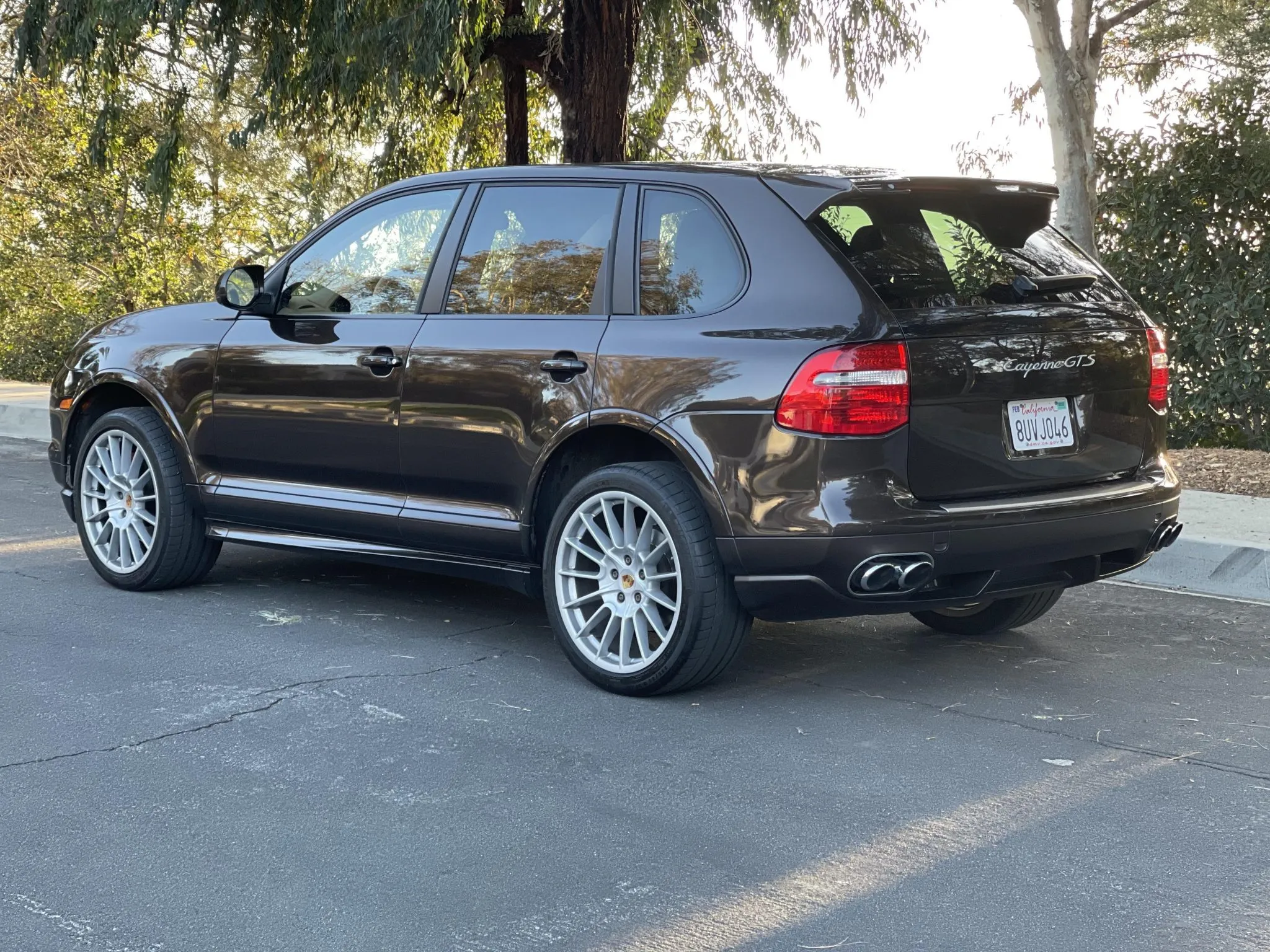 2009 Porsche Cayenne GTS in Macadamia Metallic