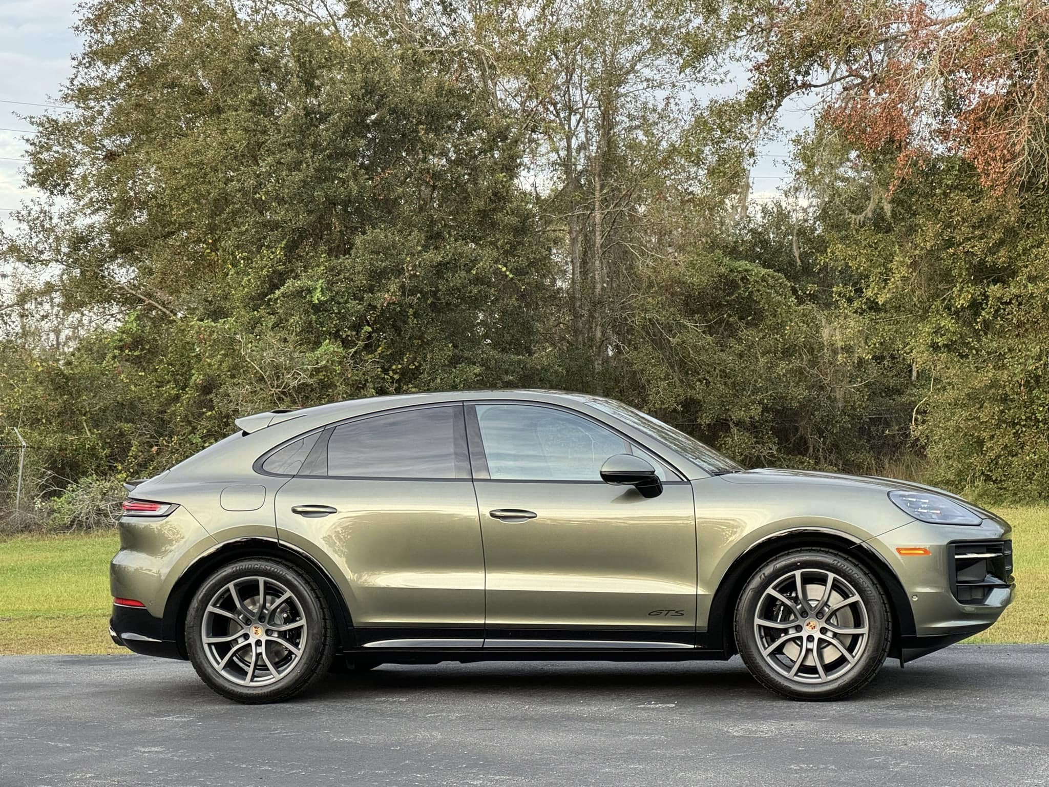 2024 Porsche Cayenne GTS in Light Oak Green Metallic 