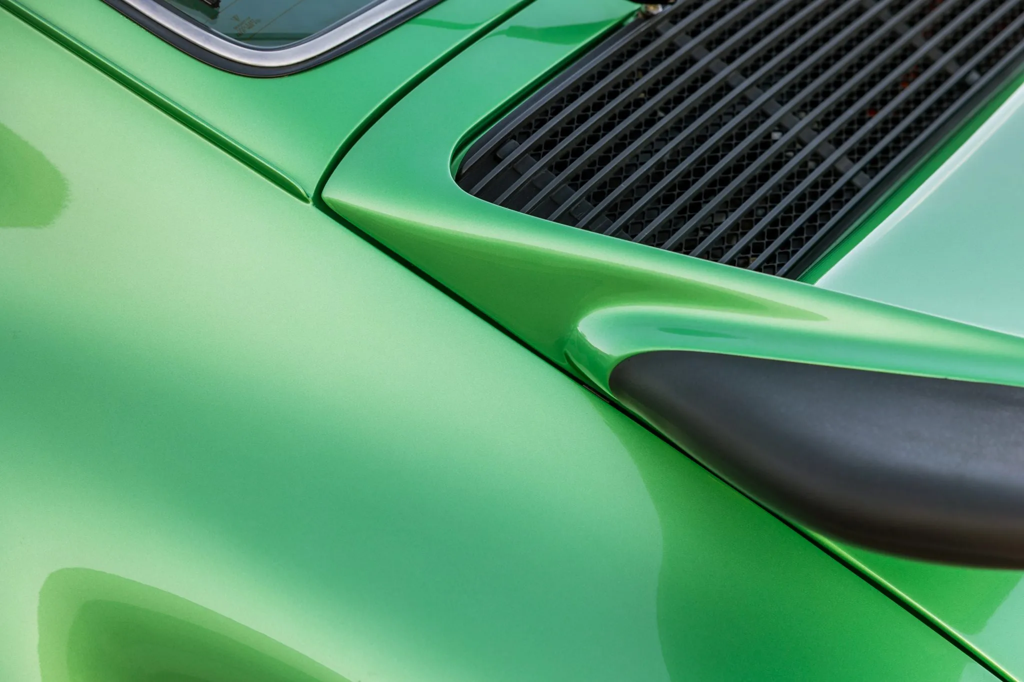 1977 Porsche 930 Turbo in Emerald Green Metallic