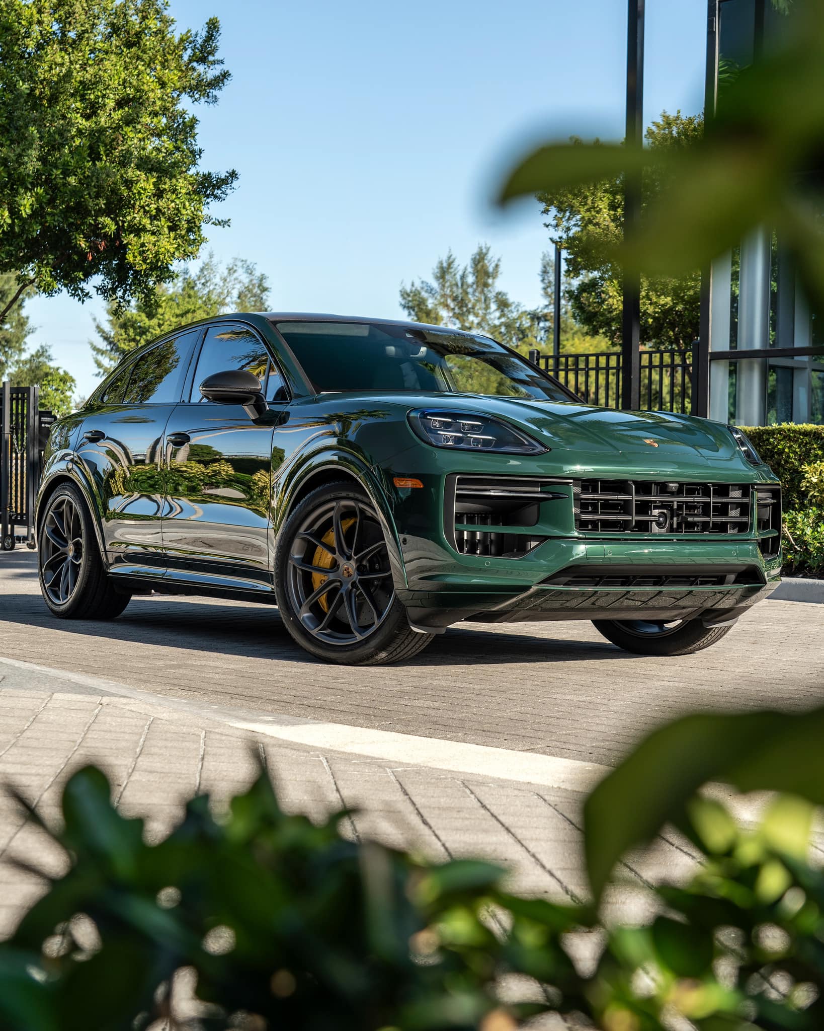 2025 Porsche Cayenne GTS Coupe in Goodwood Green Metallic