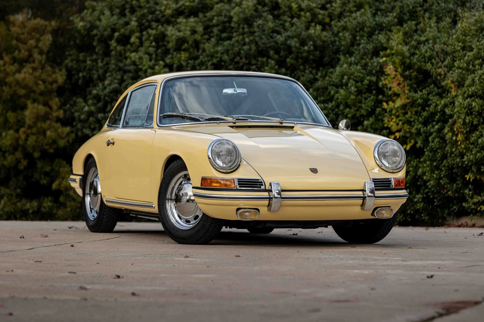 1966 Porsche 911 Coupe in Champagne Yellow