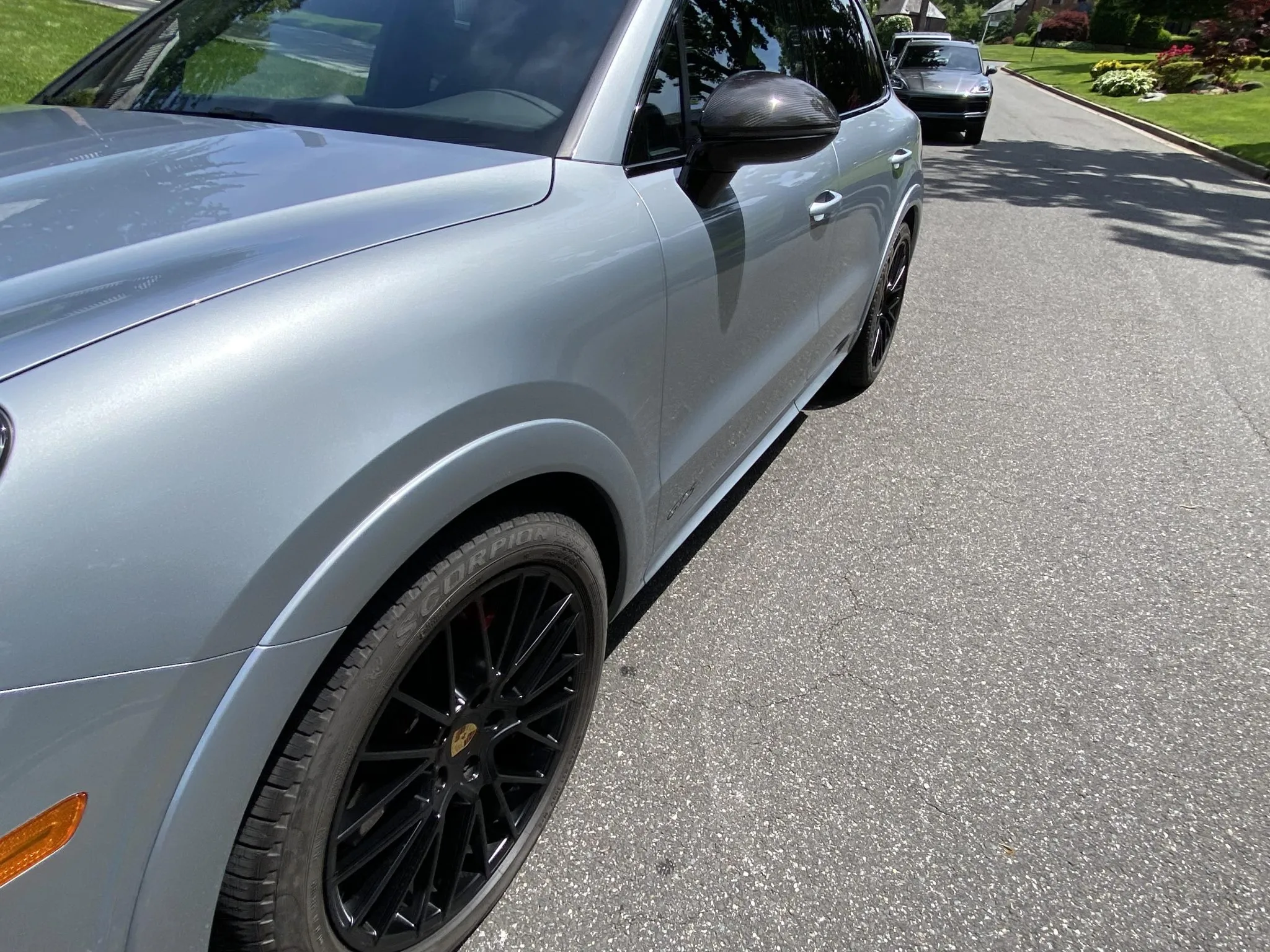 2021 Porsche Cayenne GTS in Dolomite Silver Metallic