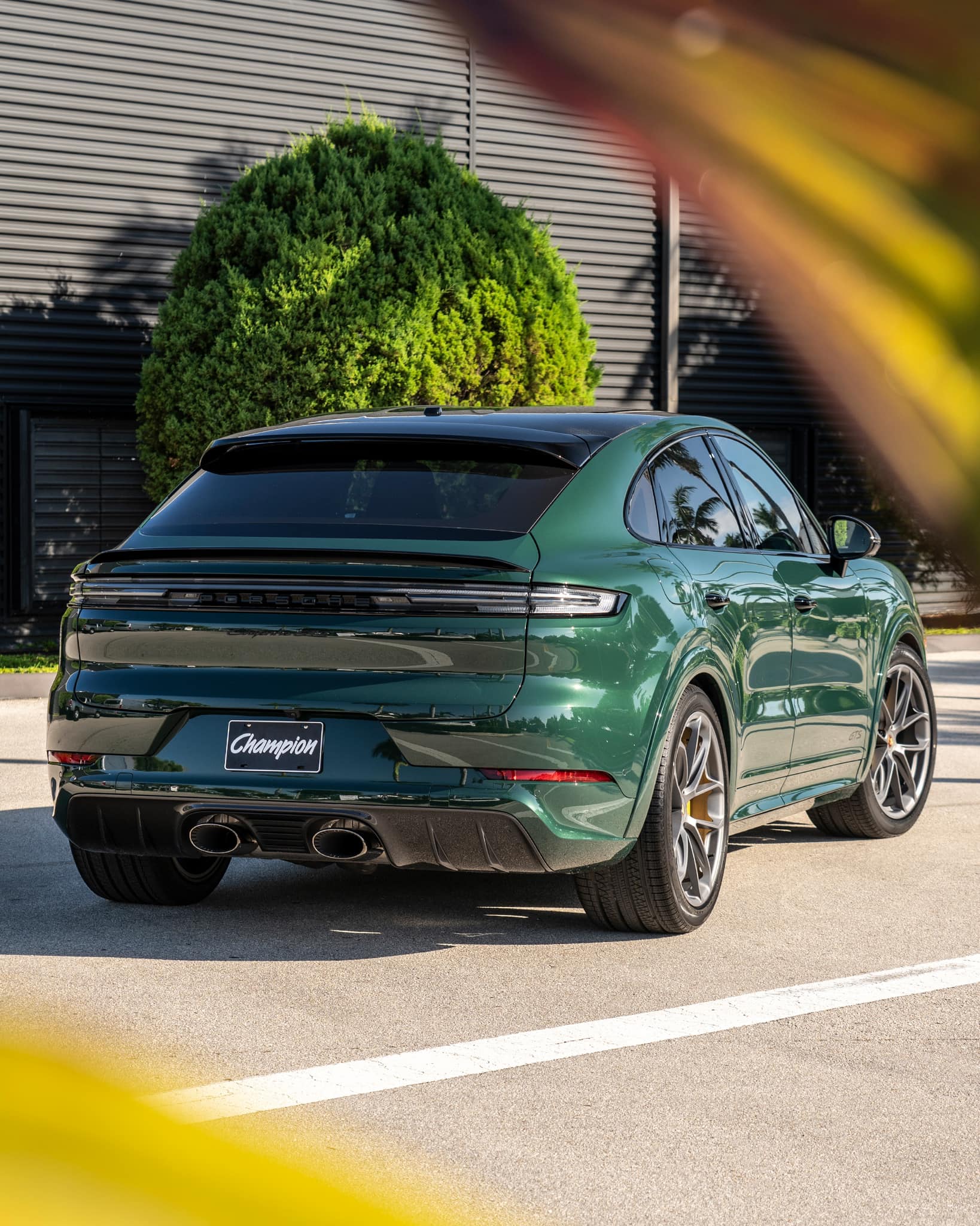2025 Porsche Cayenne GTS Coupe in Goodwood Green Metallic