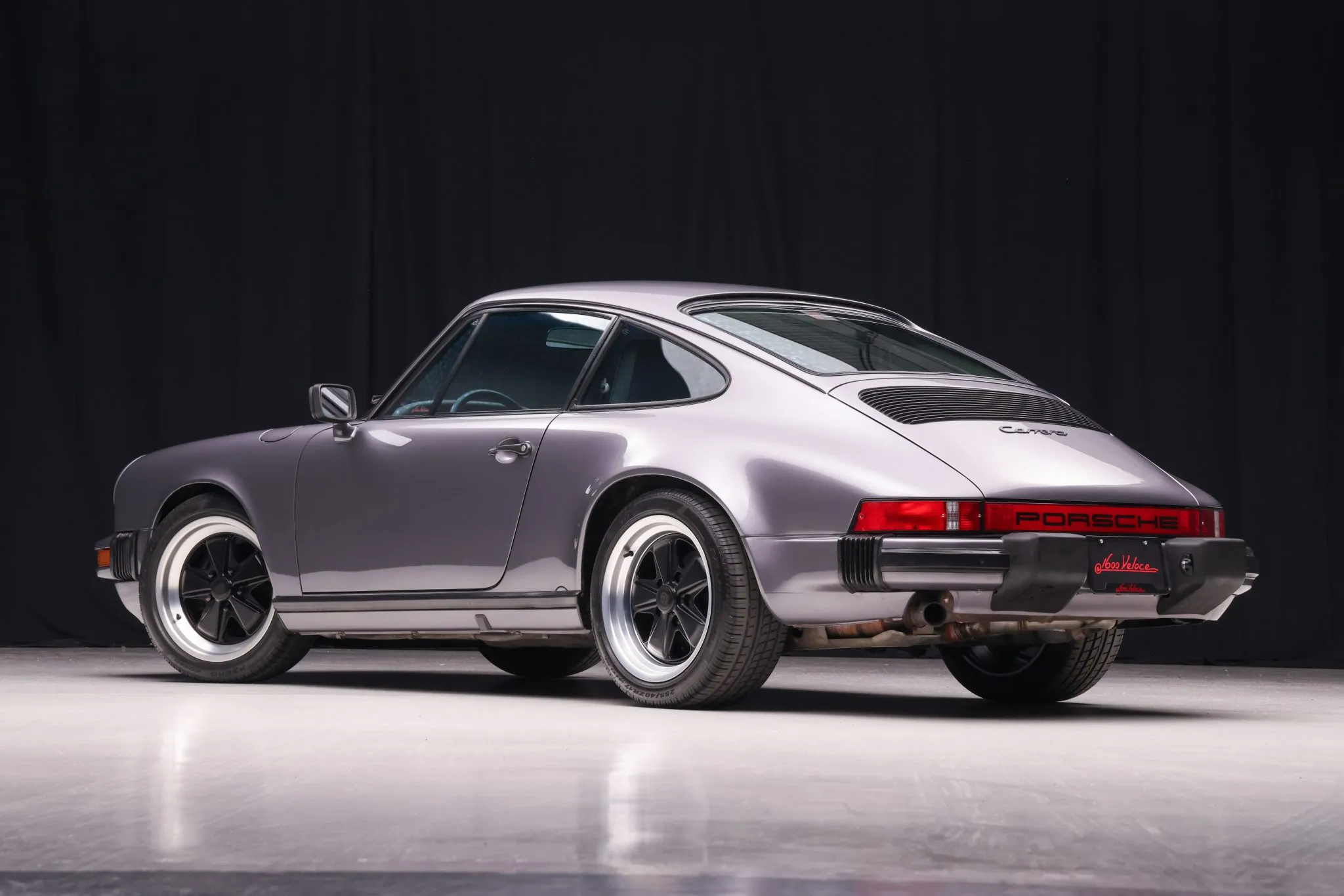 1986 Porsche 911 Carrera Coupe in Meteor Metallic