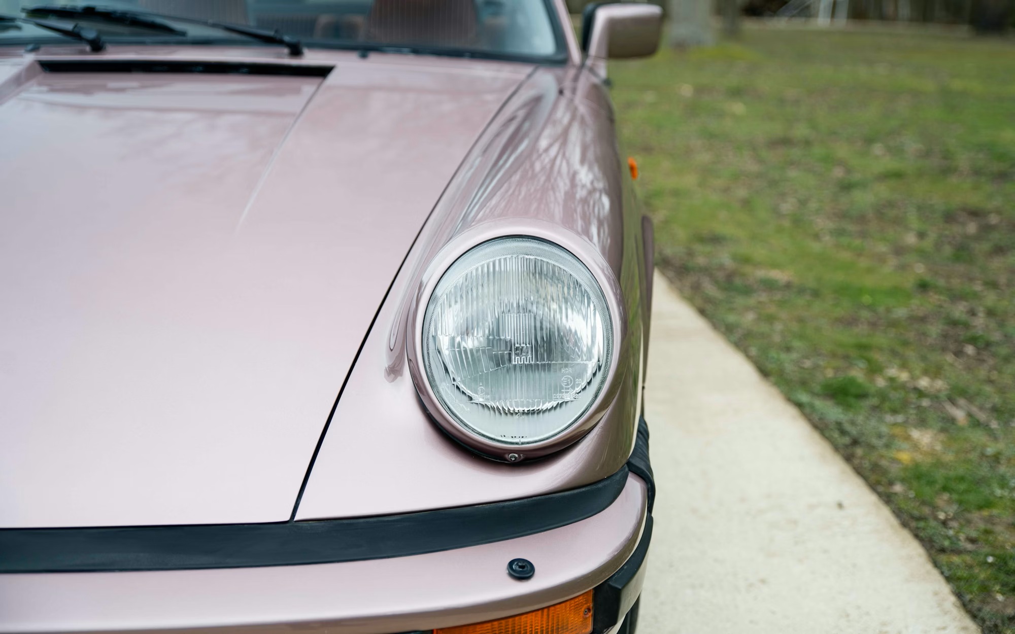 1987 Porsche 911 Carrera 3.2 Sport Targa in Cassis Red Metallic
