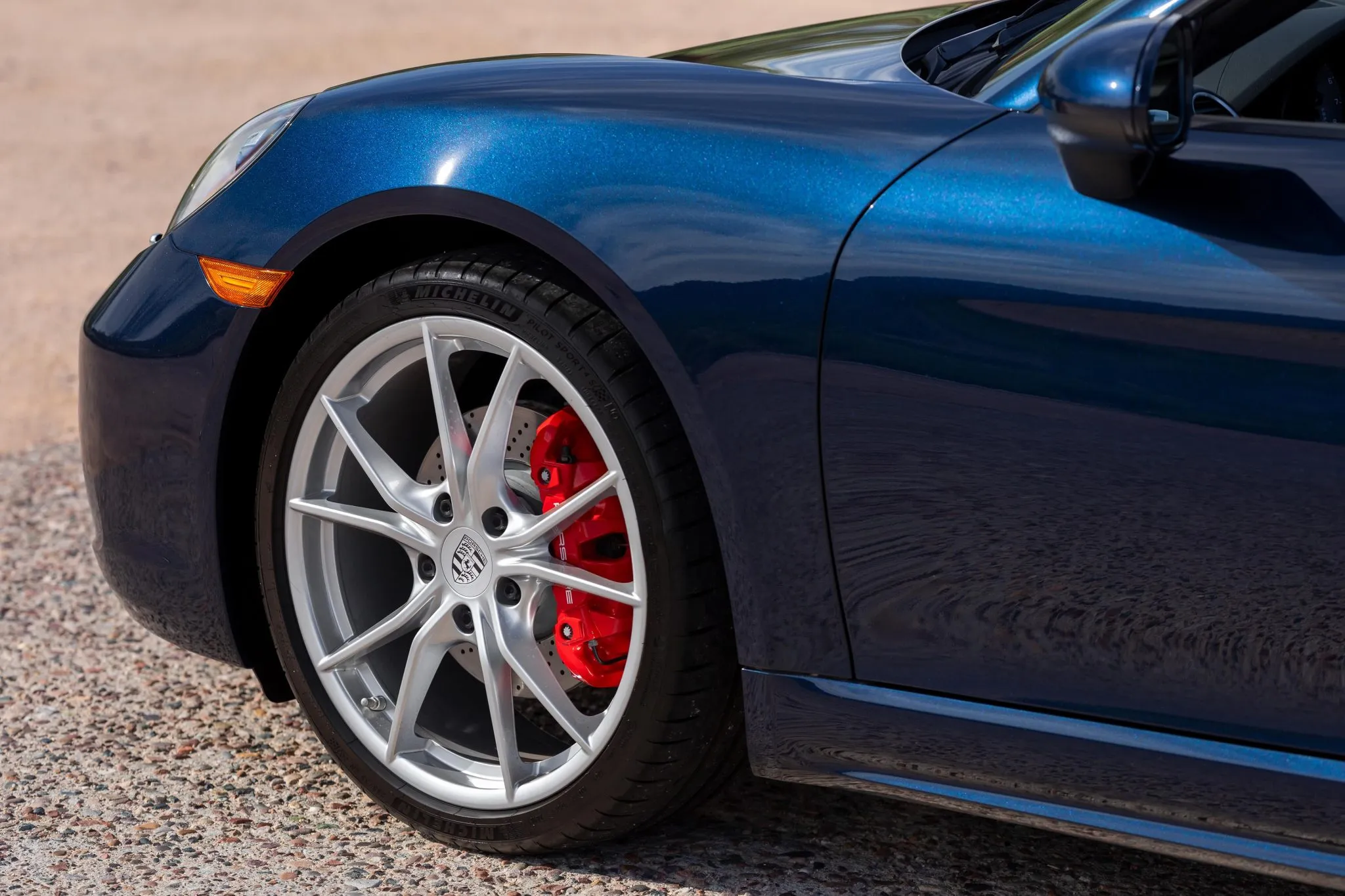 2019 Porsche 718 Boxster S in Night Blue Metallic