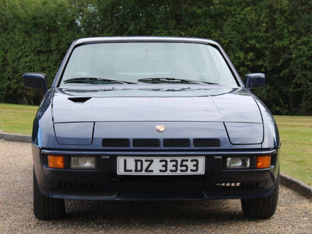 1982 Porsche 924 Turbo in Mauritius Blue