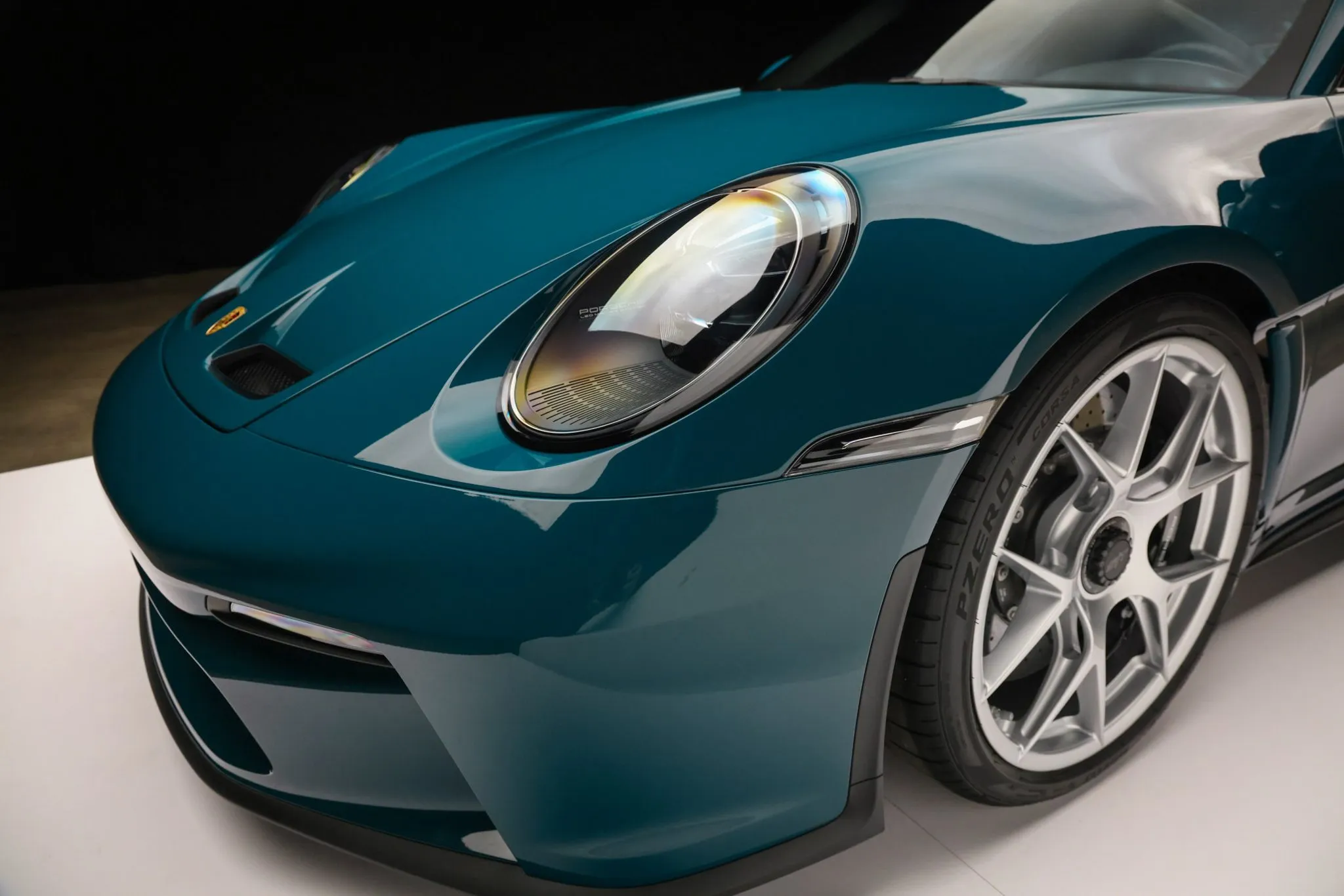 2024 Porsche 911 S/T in Fjord Green