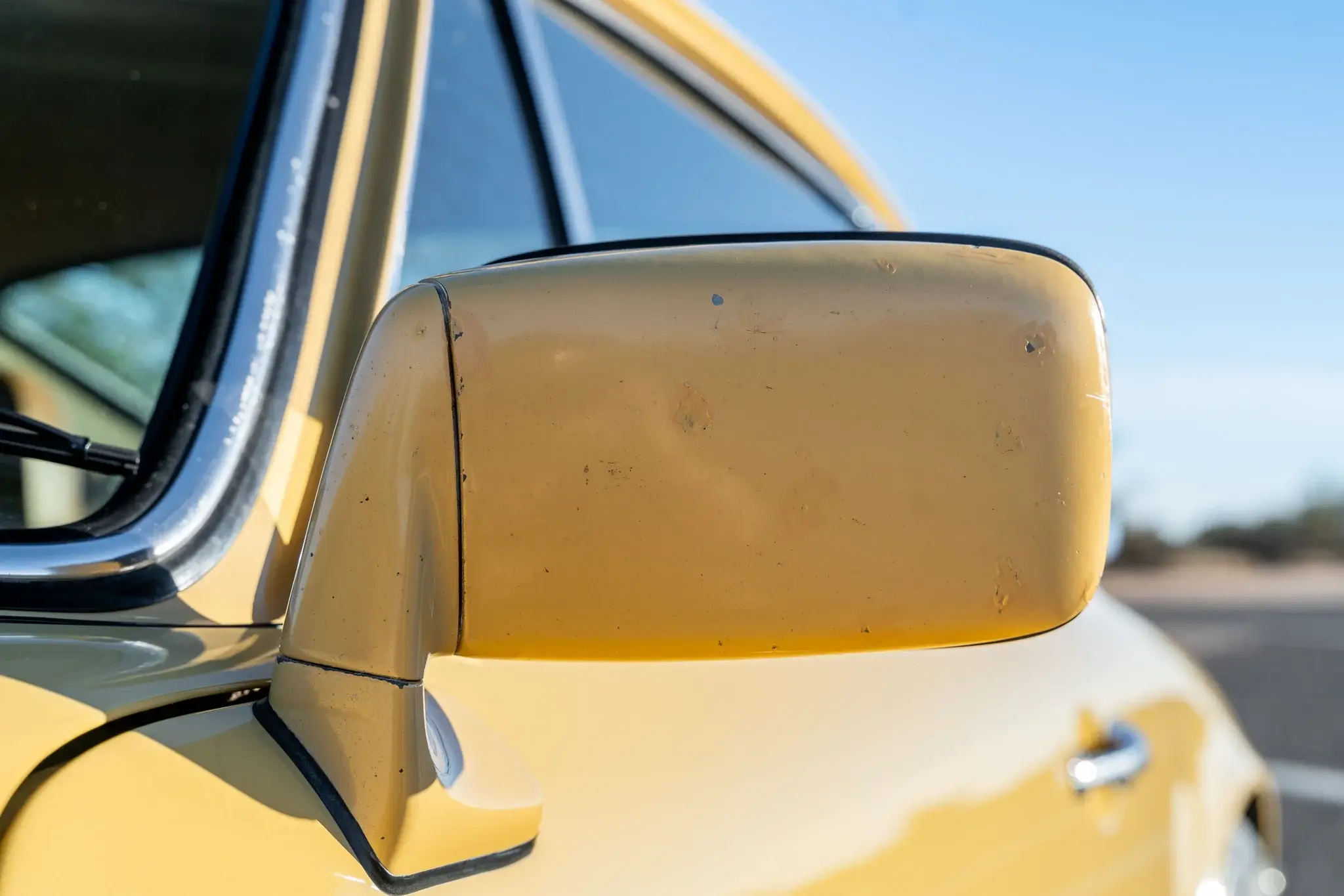 1976 Porsche 911S Coupe in Desert Beige Metallic