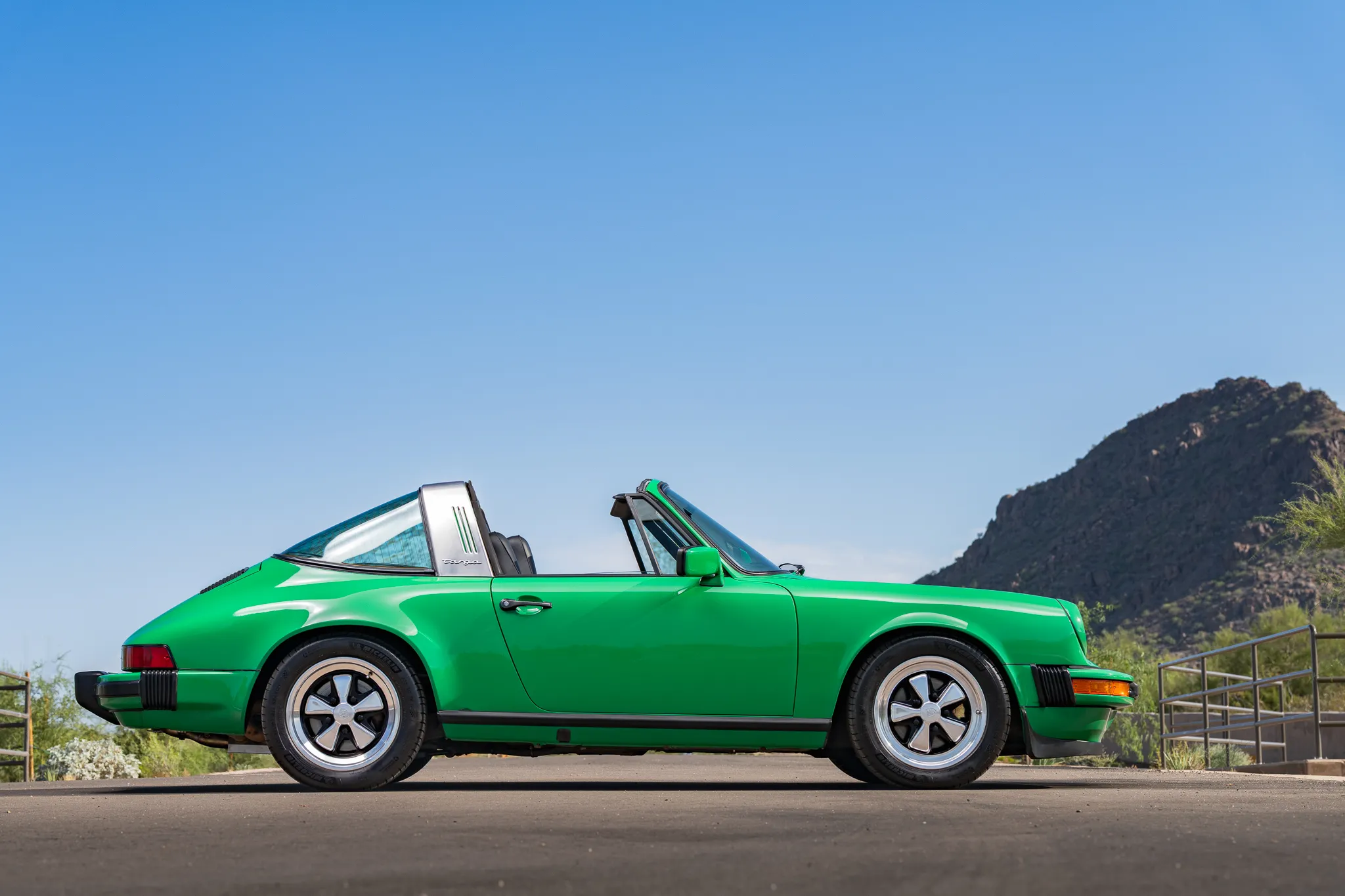 1978 Porsche 911SC Targa Twin-Plug 3.4L in Fern Green