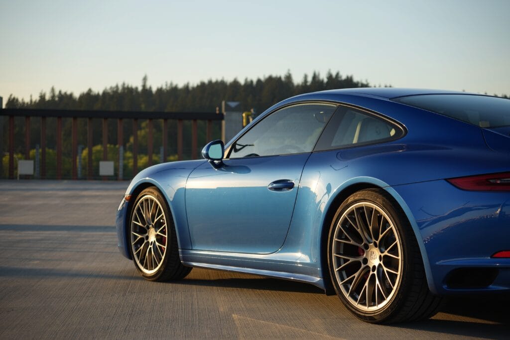 2017 Porsche 991.2 Carrera 4S Coupe In Sapphire Blue Metallic