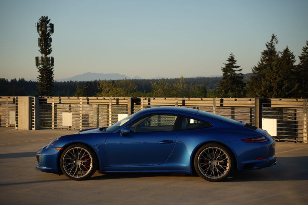 2017 Porsche 991.2 Carrera 4S Coupe In Sapphire Blue Metallic