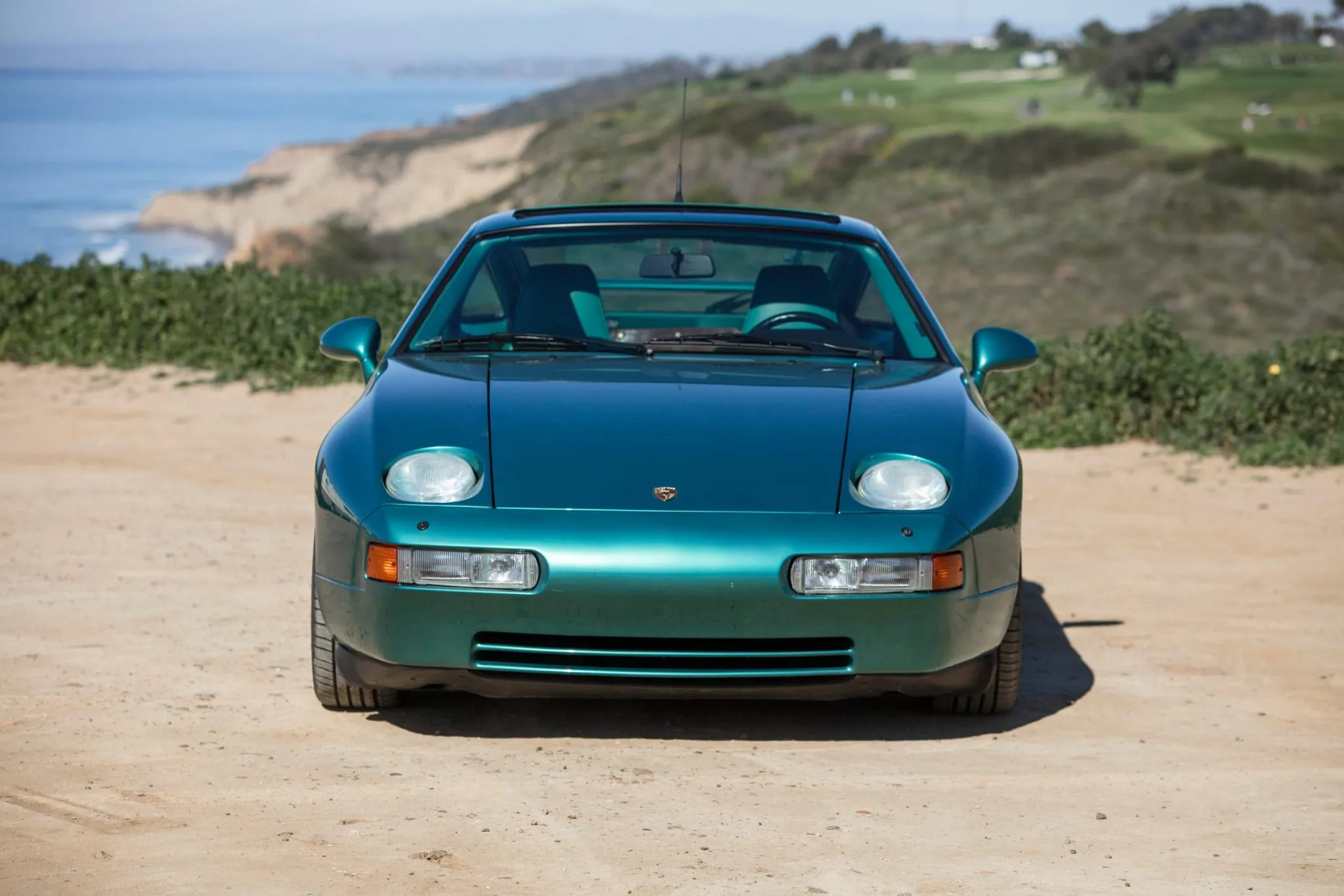 1992 Porsche 928 GTS in Wimbledon Green Metallic