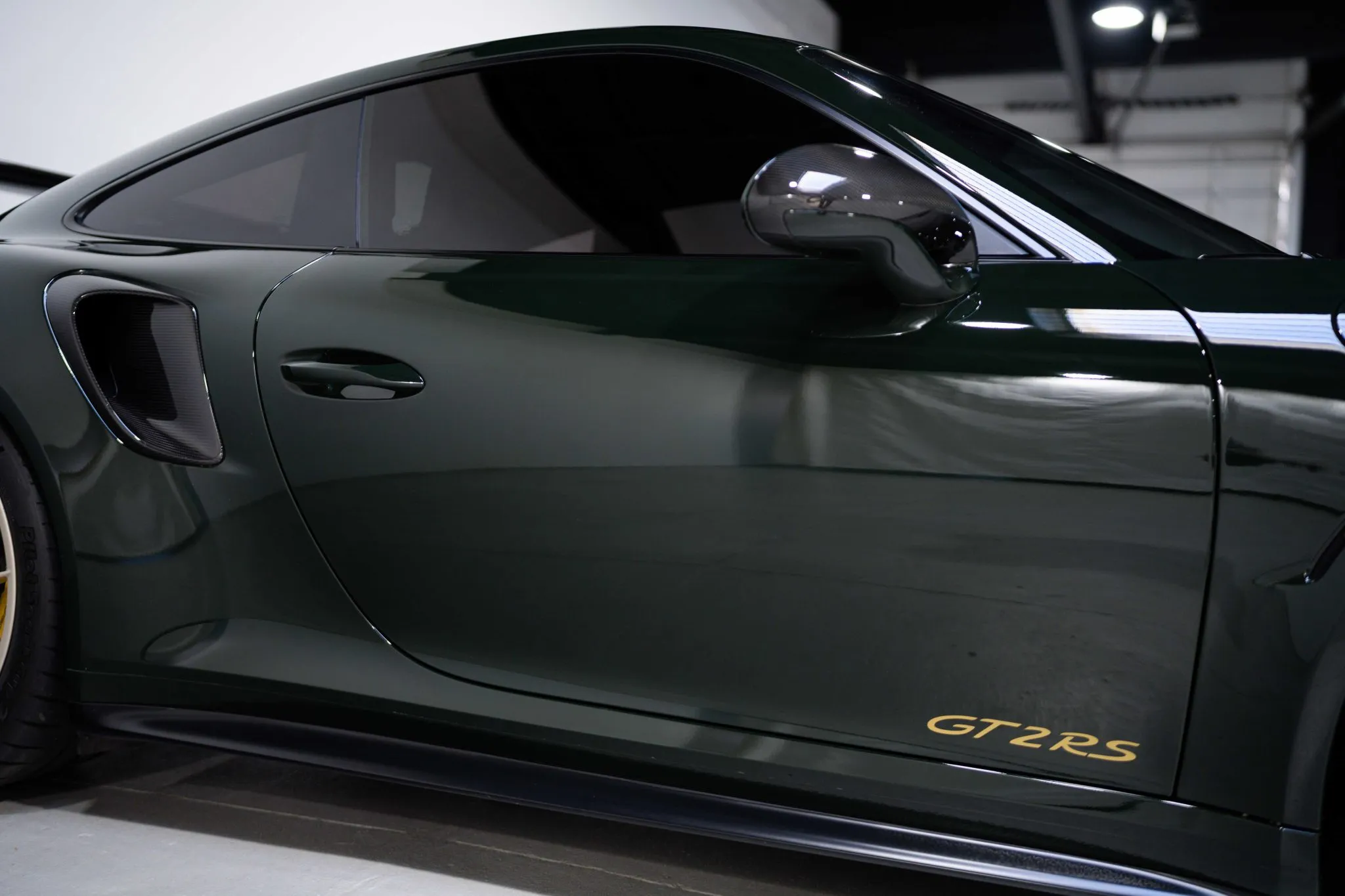 2018 Porsche 911 GT2 RS in Brewster Green