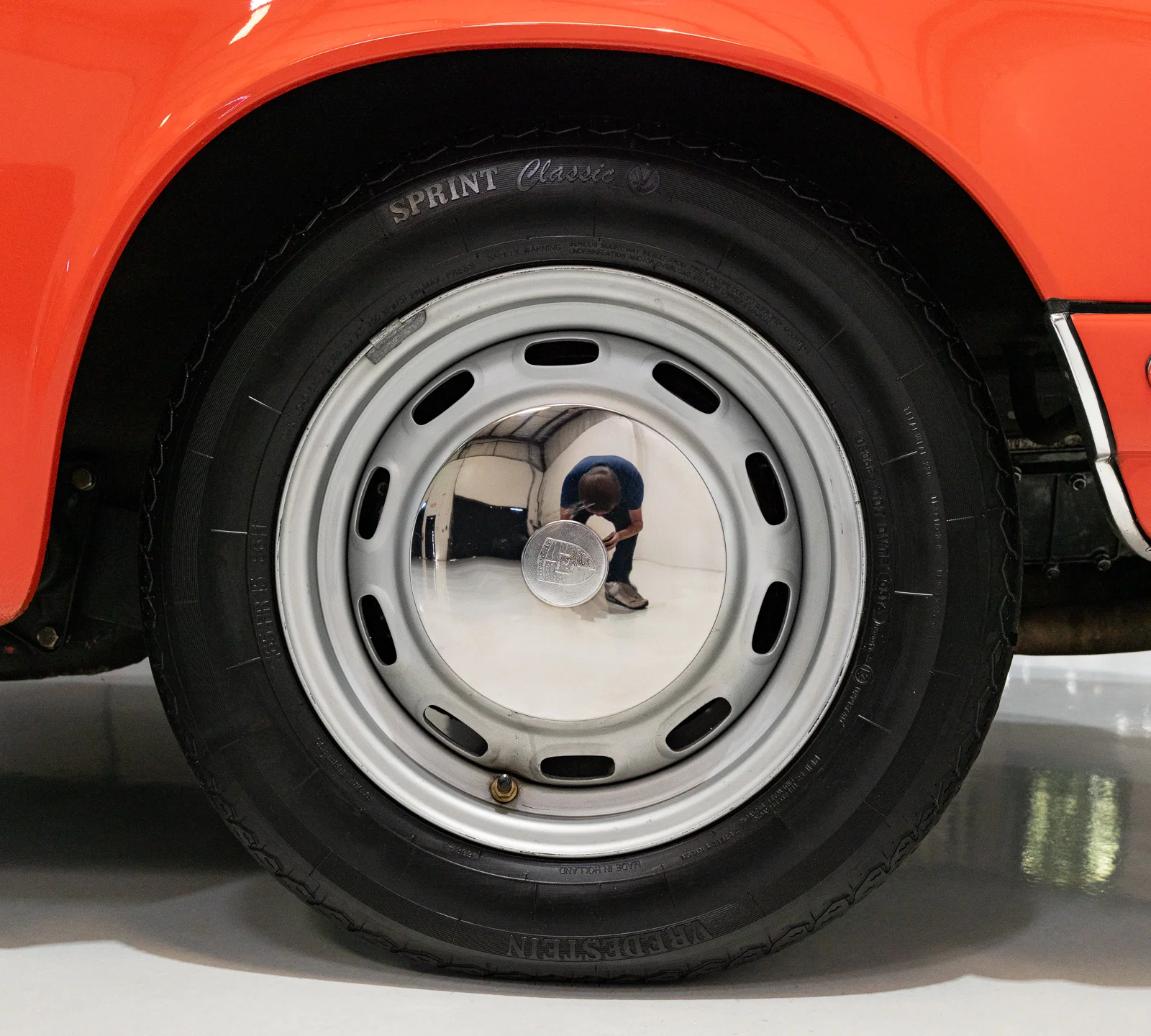 1970 Porsche 911 T In Tangerine