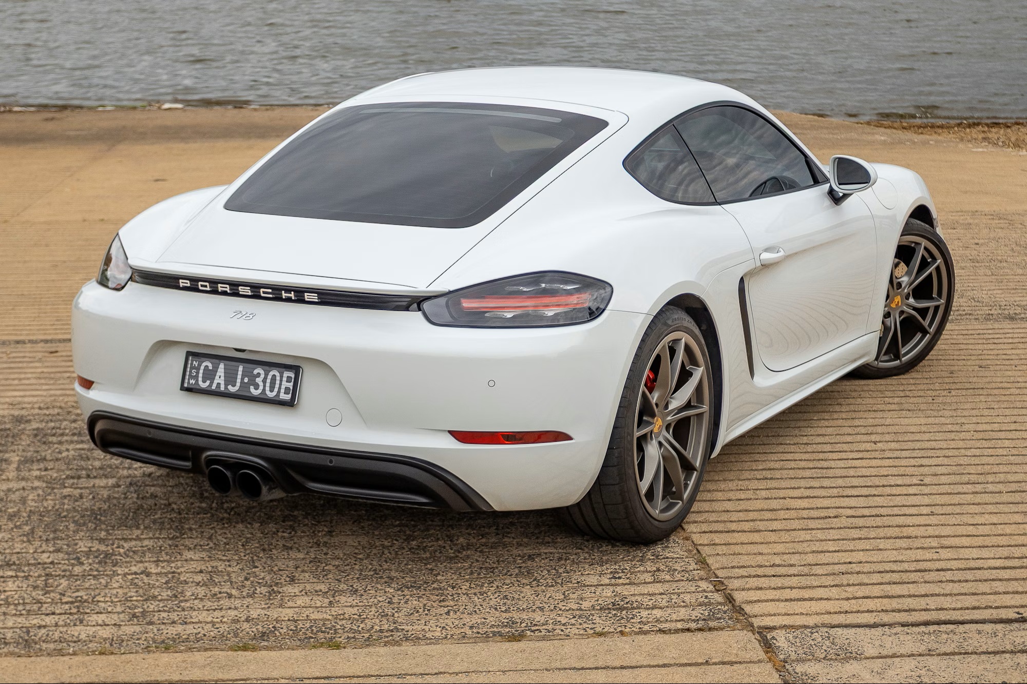2016 Porsche 718 Cayman S  in White
