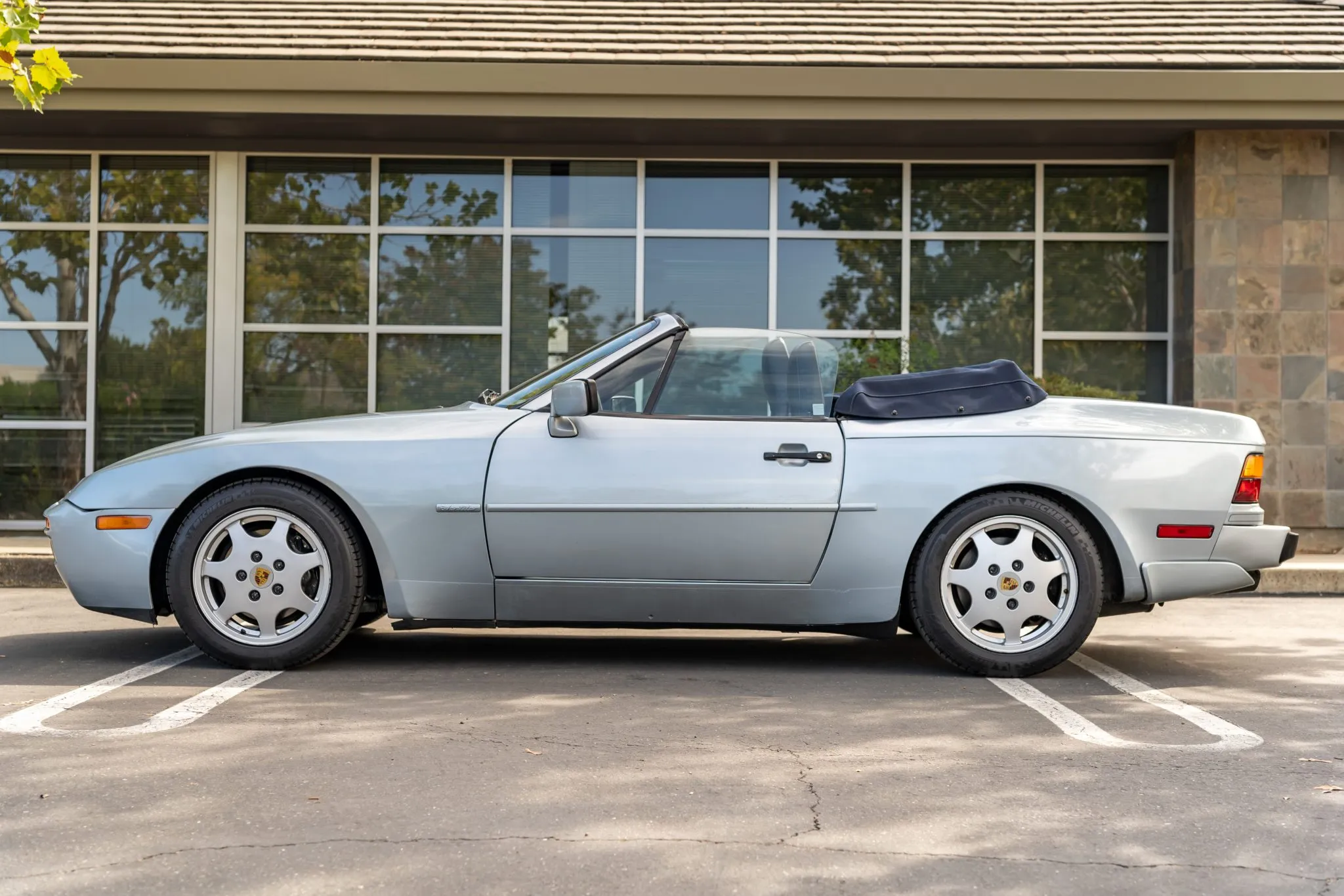 1990 Porsche 944 S2 Cabriolet in Glacier Metallic
