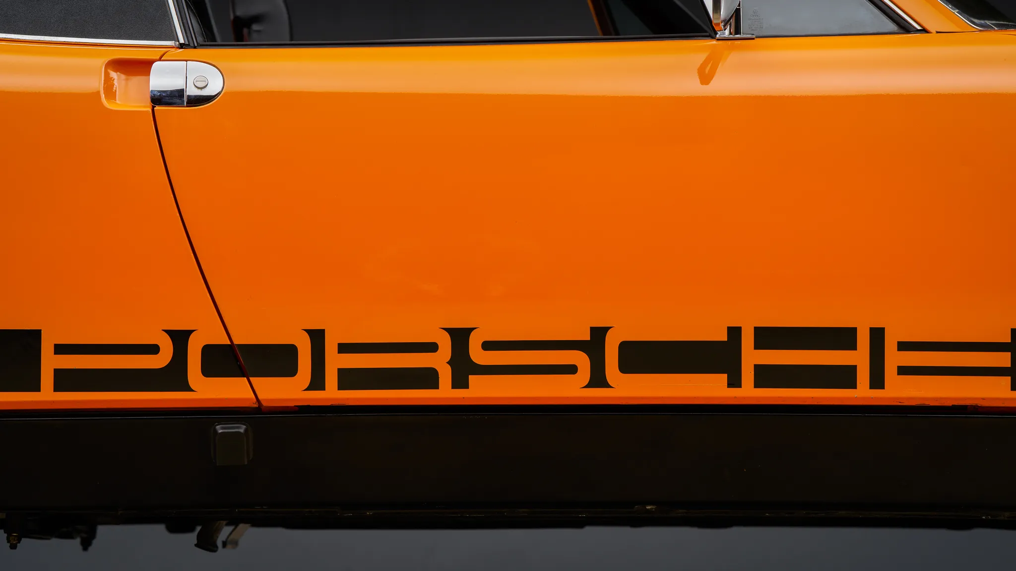 1976 Porsche 914 2.0 in Nepal Orange
