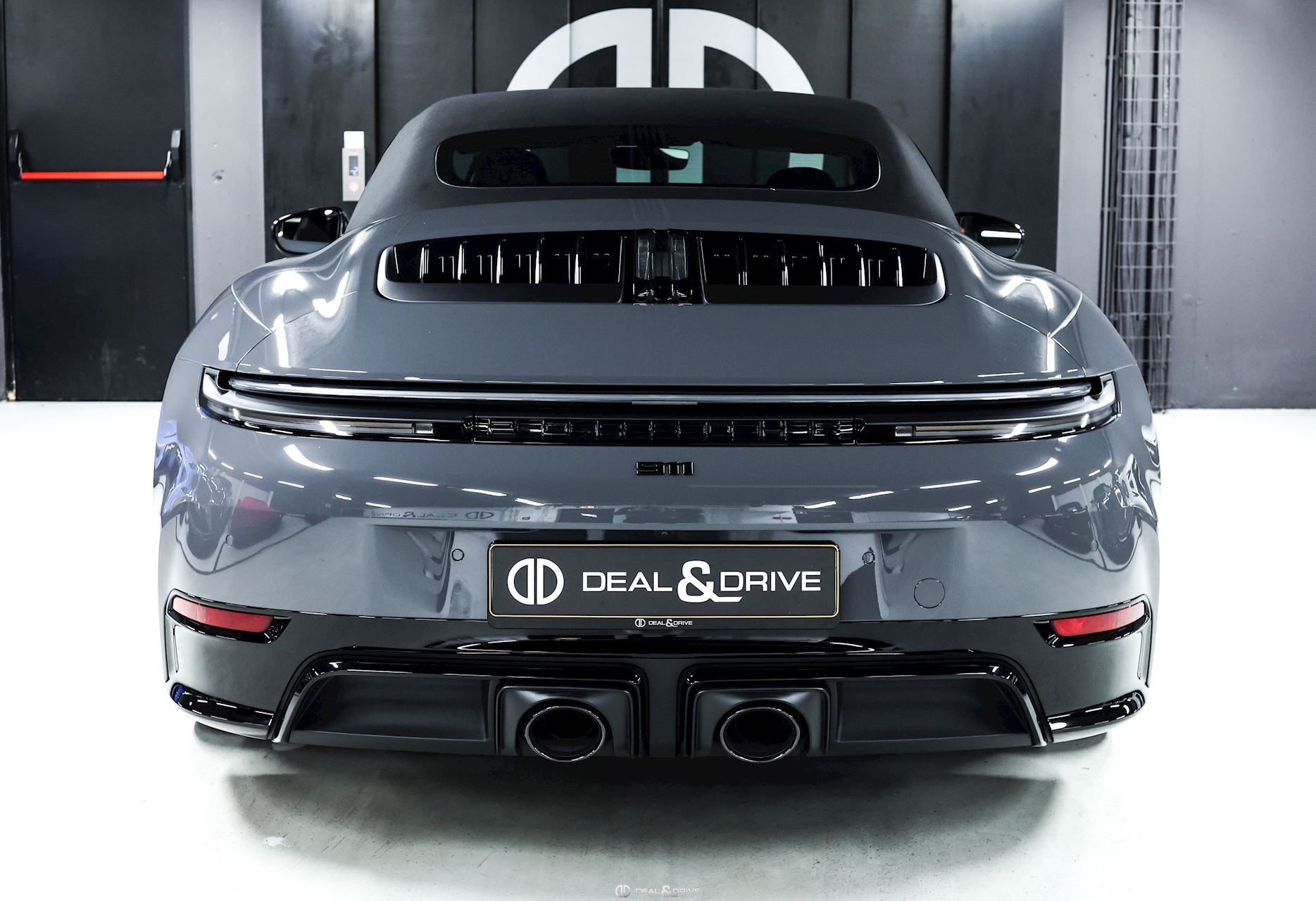 2025 Porsche 911 (992.2) CARRERA 4 GTS In Slate Grey Neo