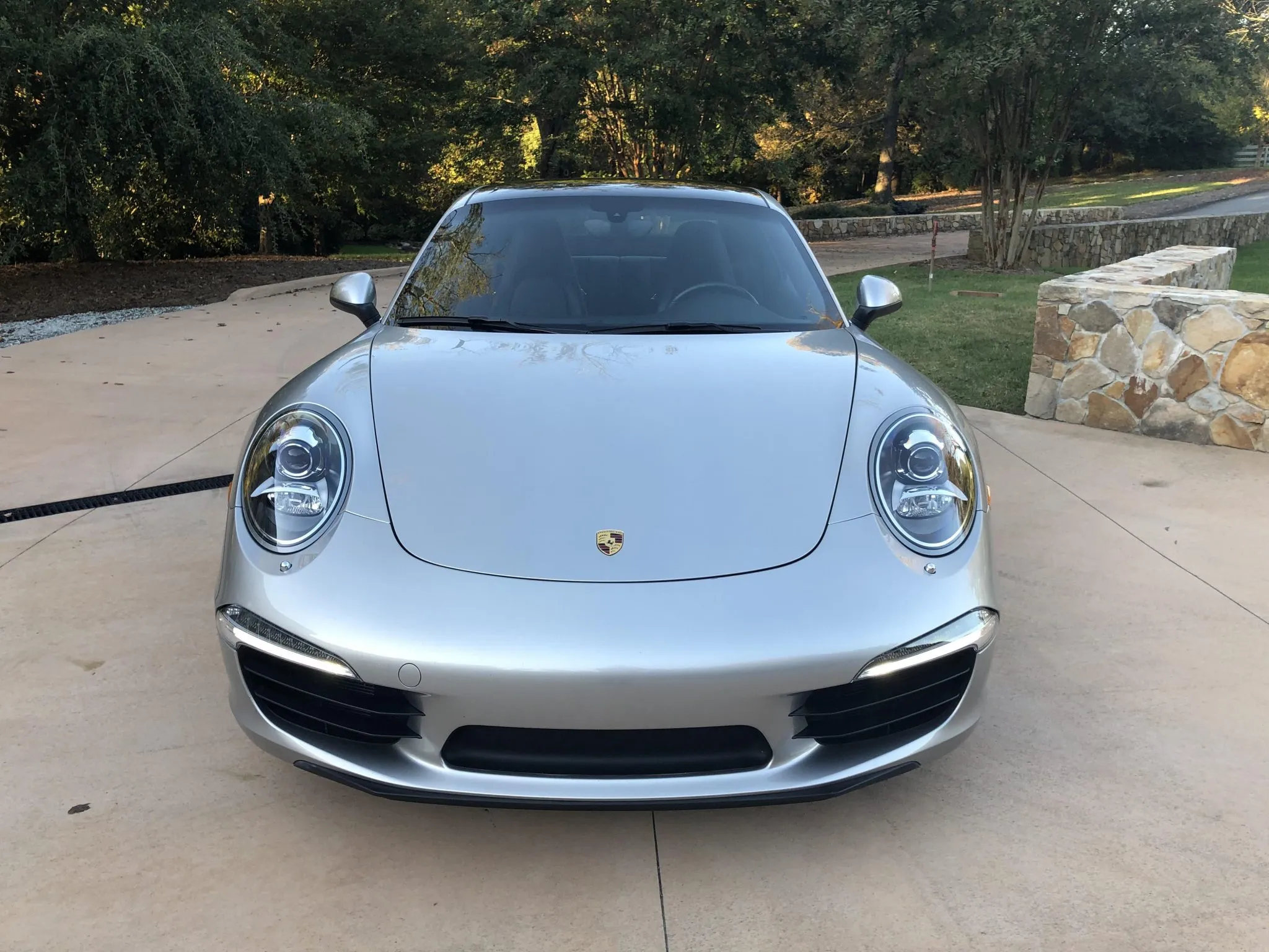 2013 Porsche 911 Carrera S Coupe 7-Speed in Platinum Silver Metallic