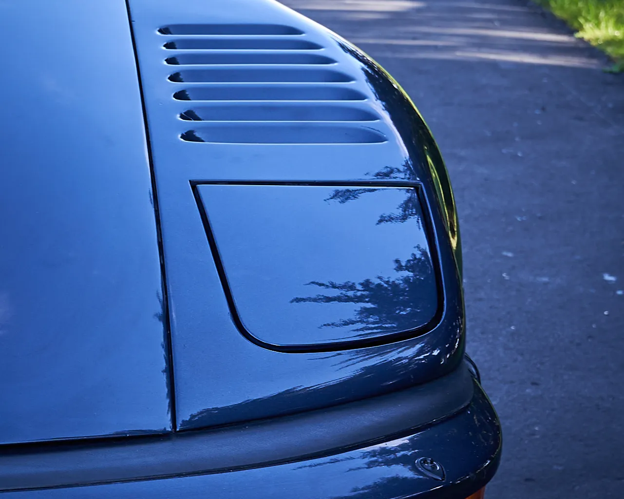 1984 Porsche 911 Turbo Slant Nose Coupe in Royal Blue
