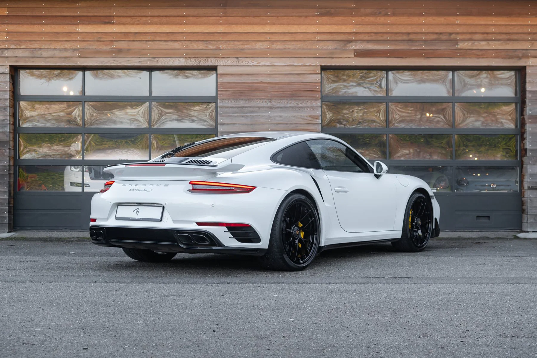 2018 Porsche 911 Turbo S in Oryx White Pearl