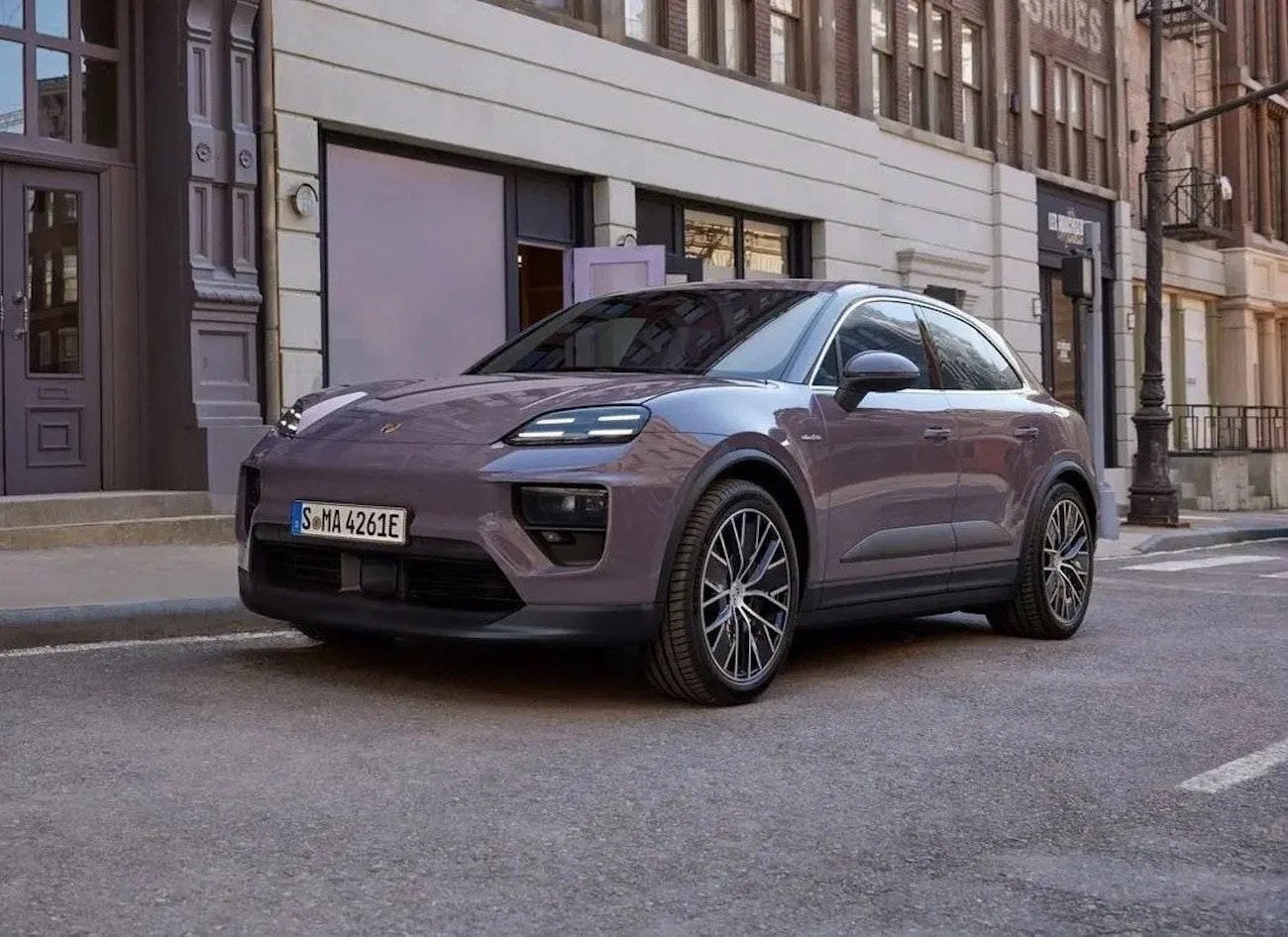 2024 Porsche Macan 4 in Provence