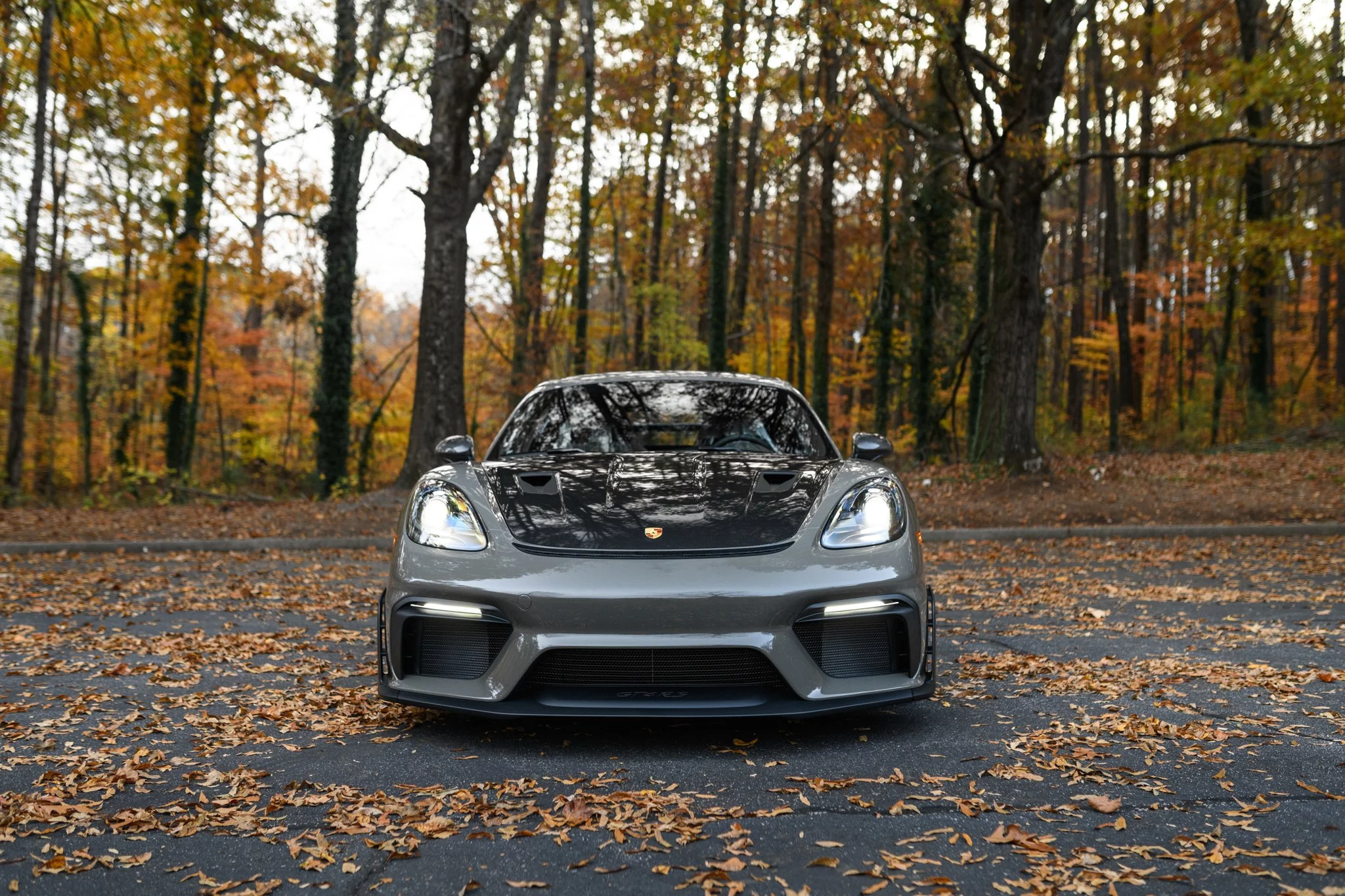 Porsche 718 Cayman GT4 RS in Alex Grey