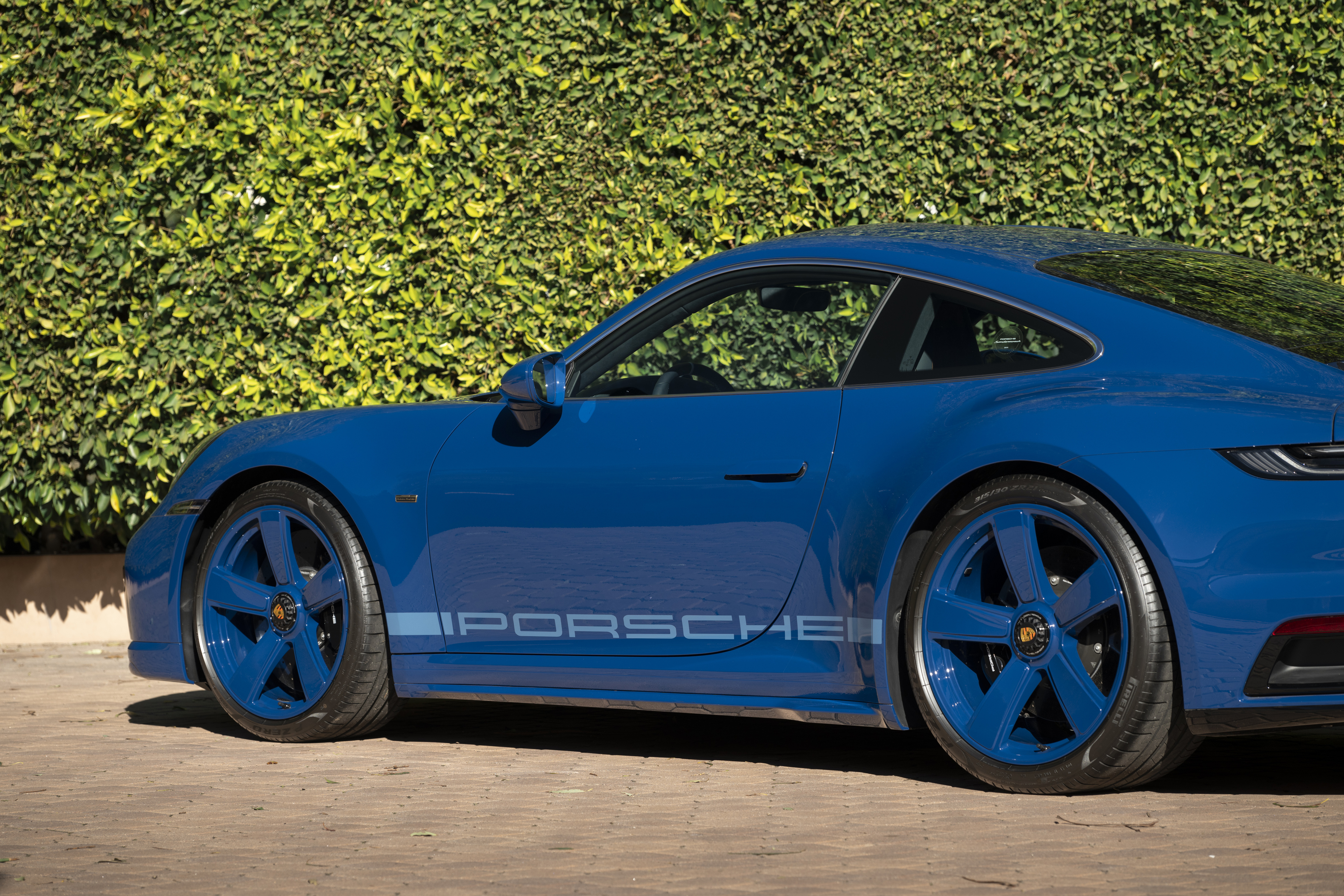 2023 Porsche 911 Sport Classic in Manaus Blue