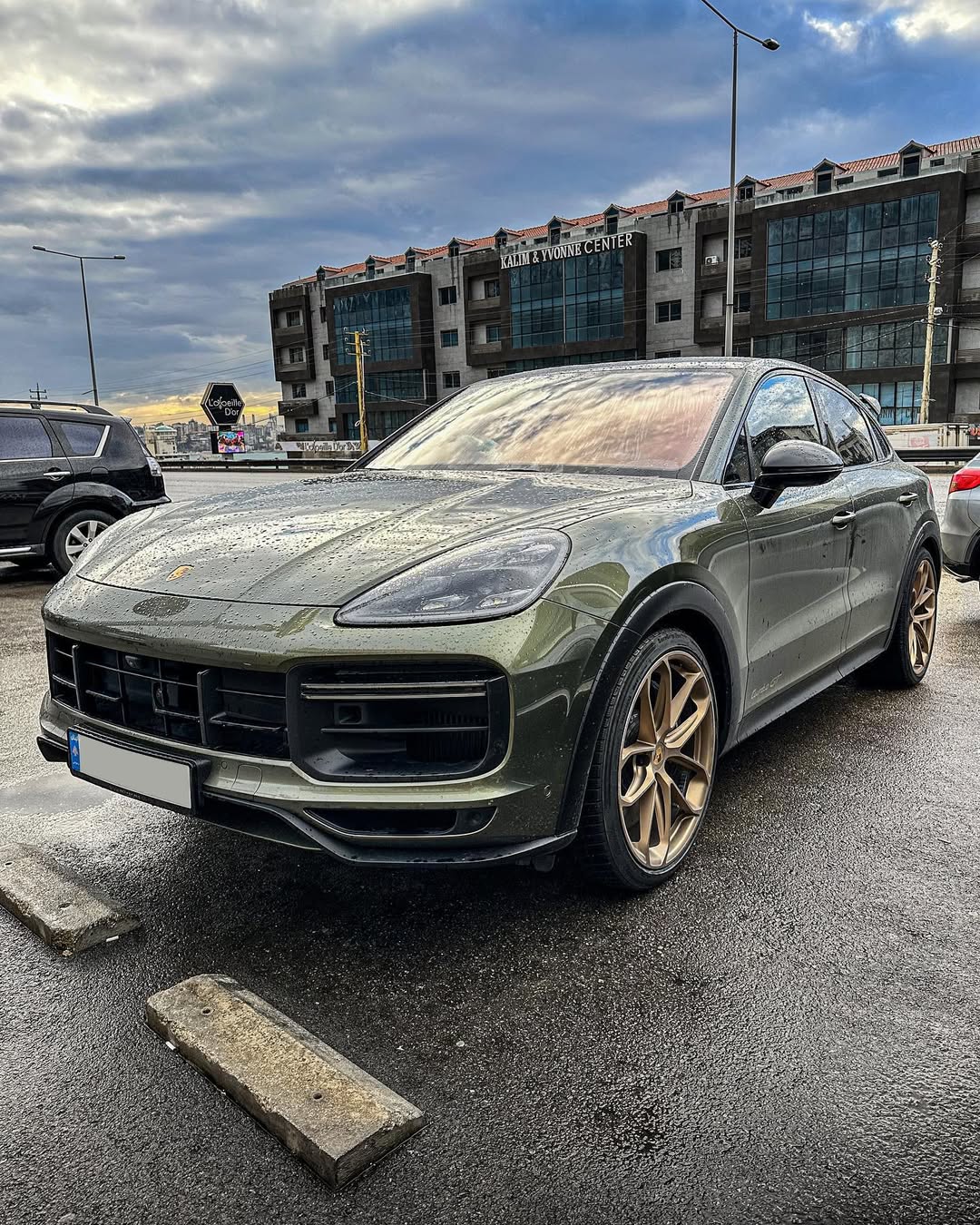 2023 Porsche Cayenne Turbo GT in Light Oak Green Metallic 