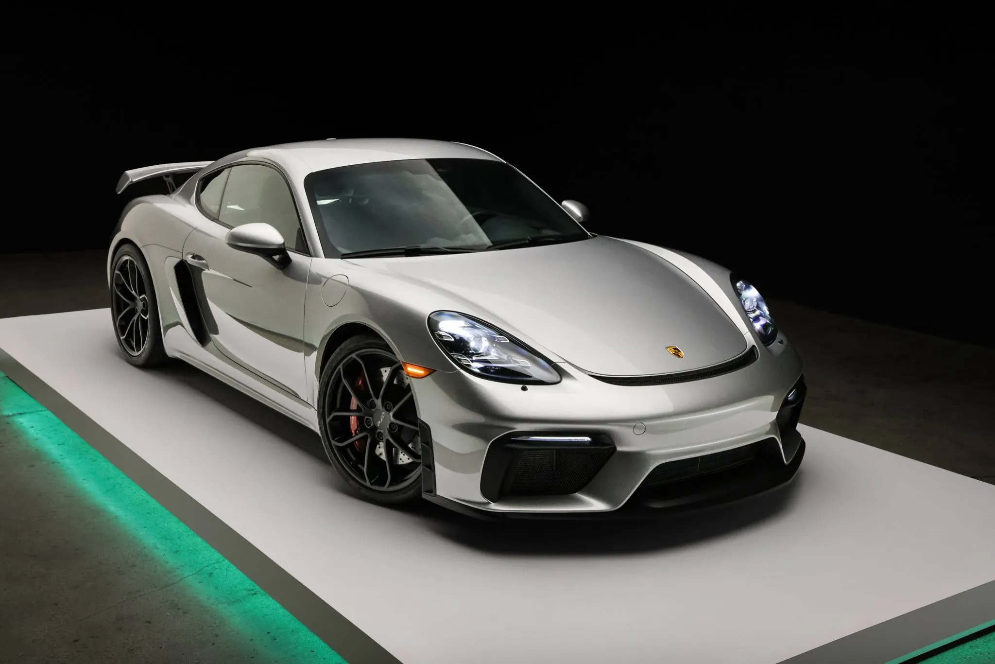 2021 Porsche 718 Cayman GT4 in GT Silver Metallic