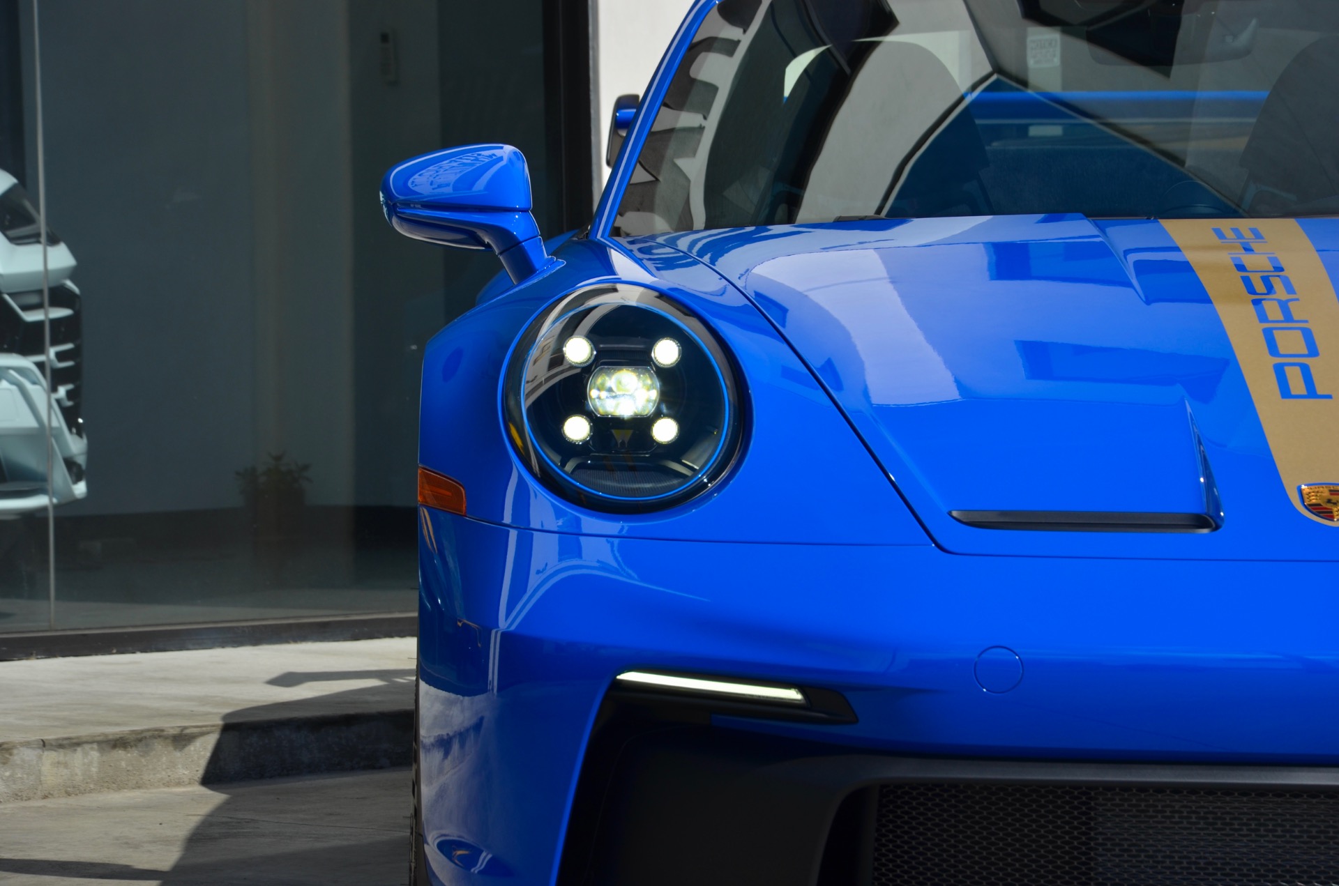 2022 Porsche 911 GT3 in Club Blau
