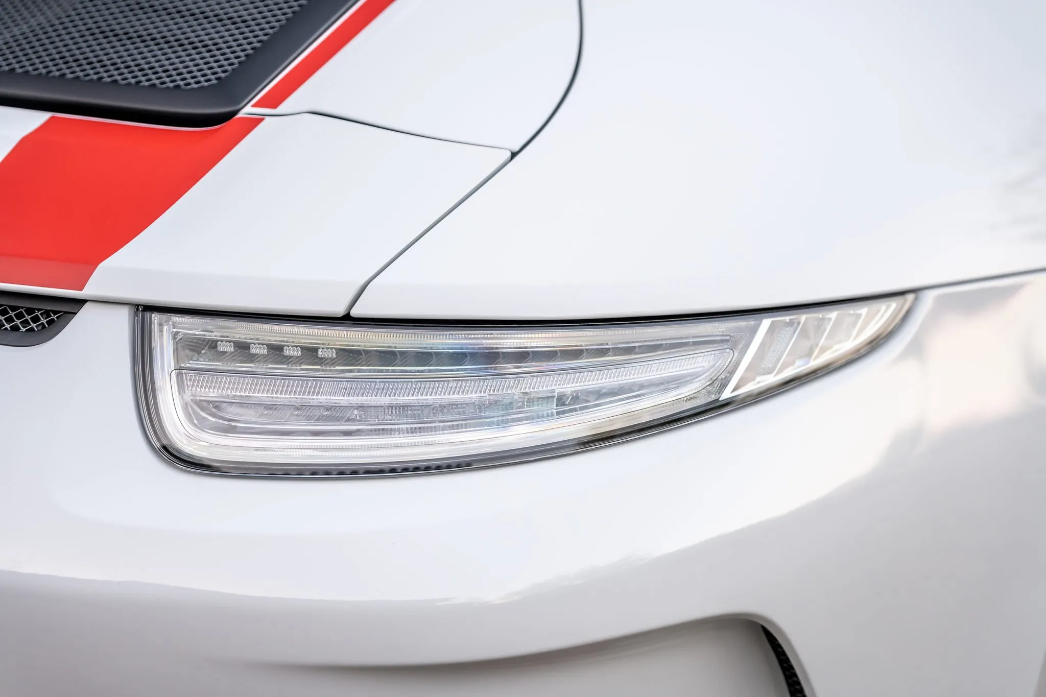 2016 Porsche 911 R in White
