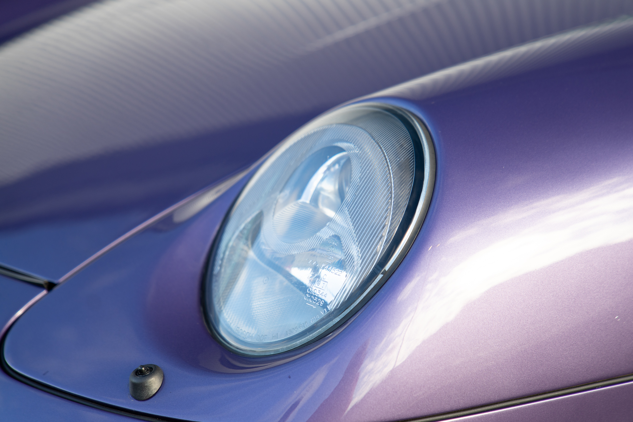 1998 Porsche 911 (993) Carrera 4s in Violet Blue Metallic