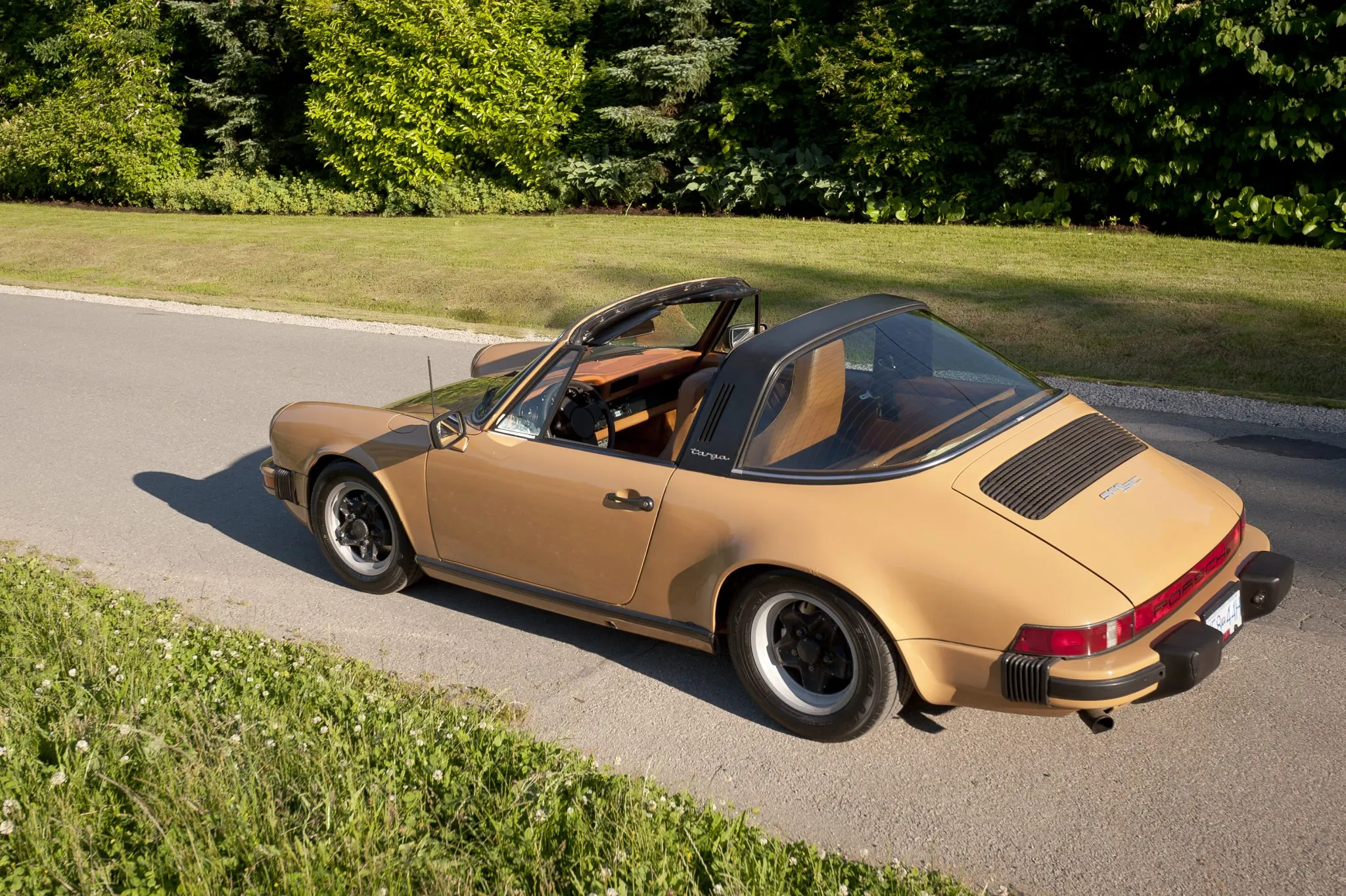 1978 Porsche 911SC Targa in Cashmere Beige