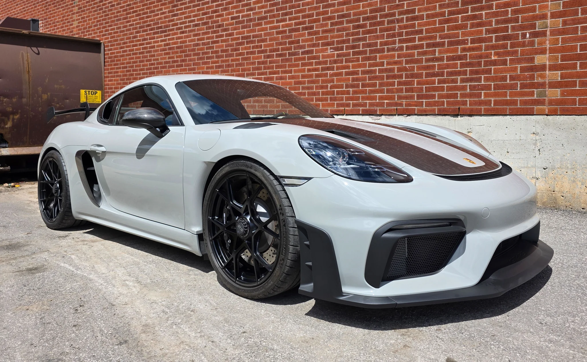 2024 Porsche 718 Cayman GT4 RS Weissach Package in Fashion Grey