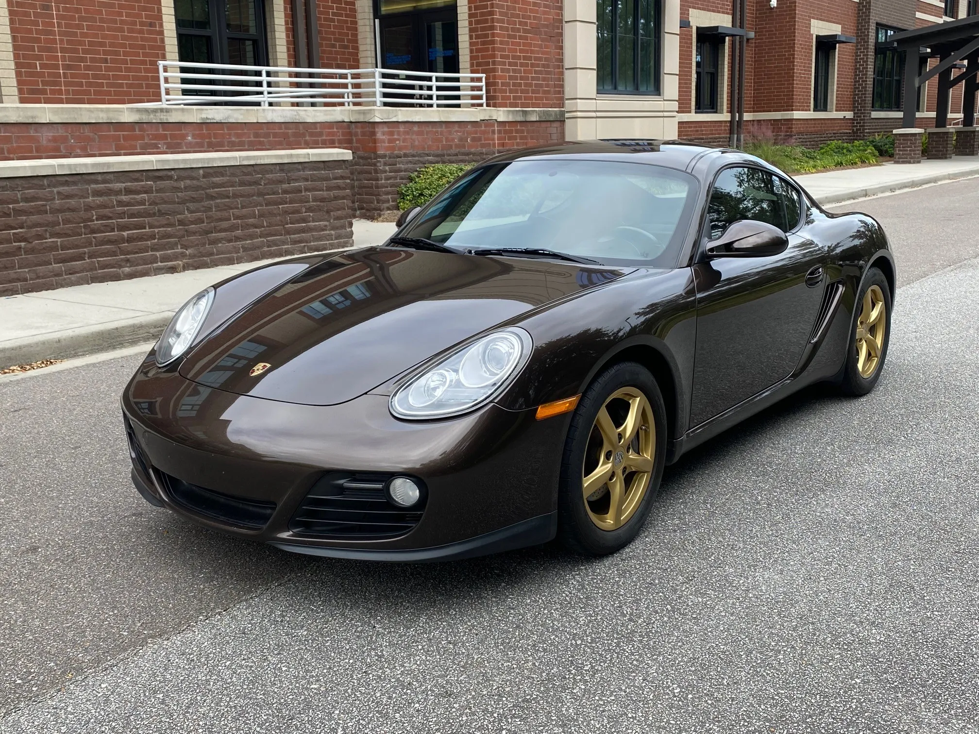 2010 Porsche Cayman in Macadamia Metallic