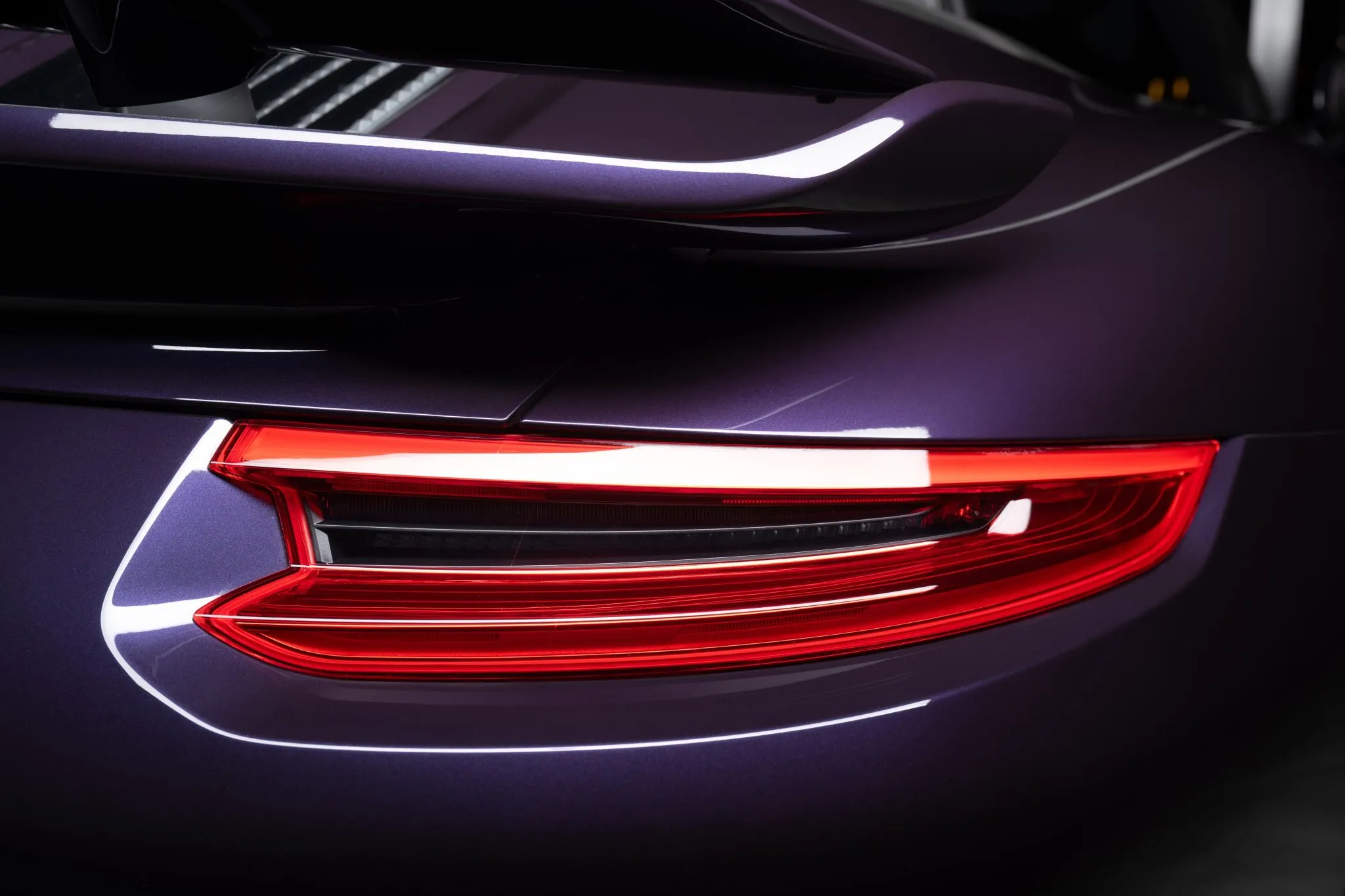 2019 Porsche 911 Turbo S Cabriolet In Viola Metallic