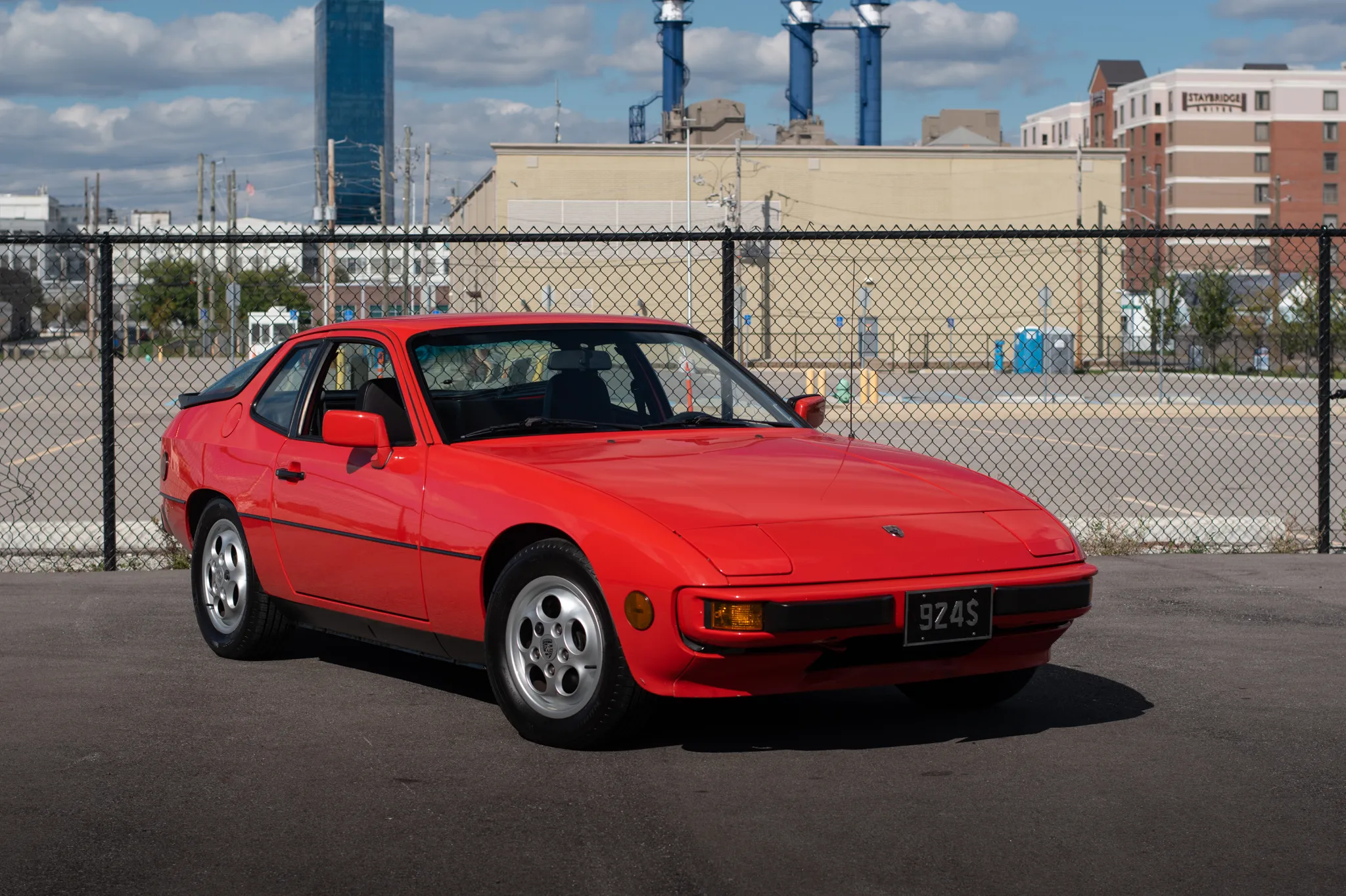 1987 Porsche 924S in Guards Red