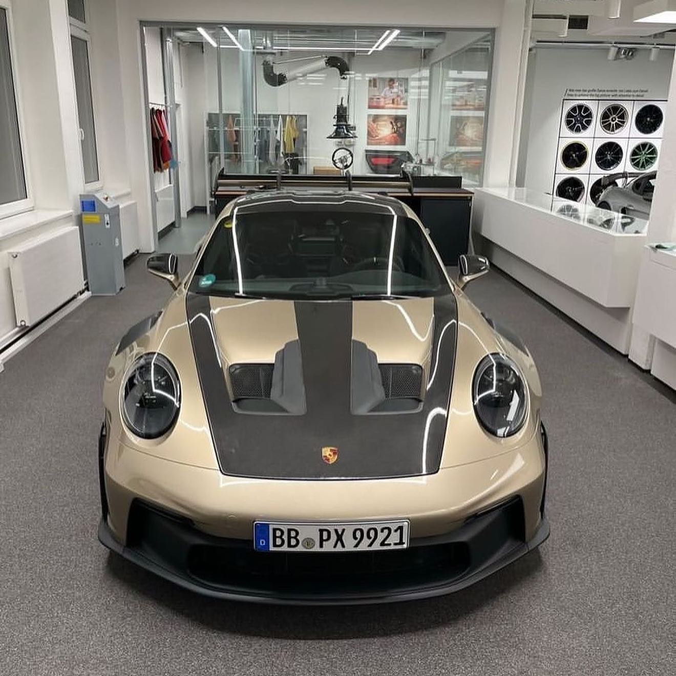 2023 Porsche 911 GT3 RS in Gold Bronze Metallic