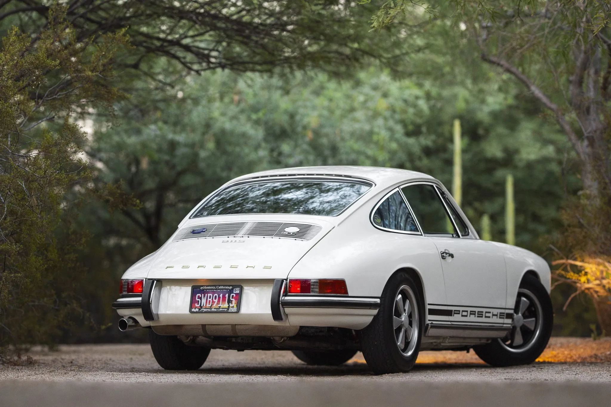 1968 Porsche 911S in Hellelfenbein