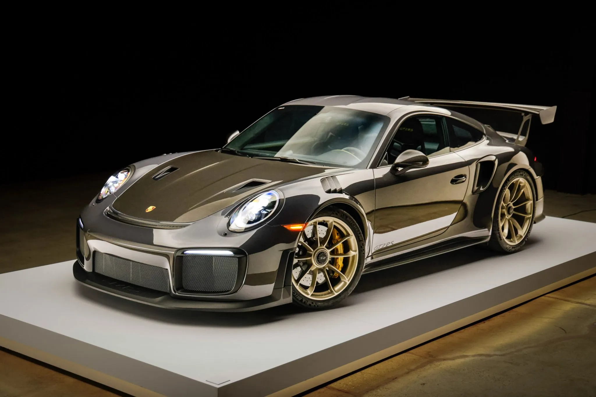 2018 Porsche 911 GT2 RS in Grey Black