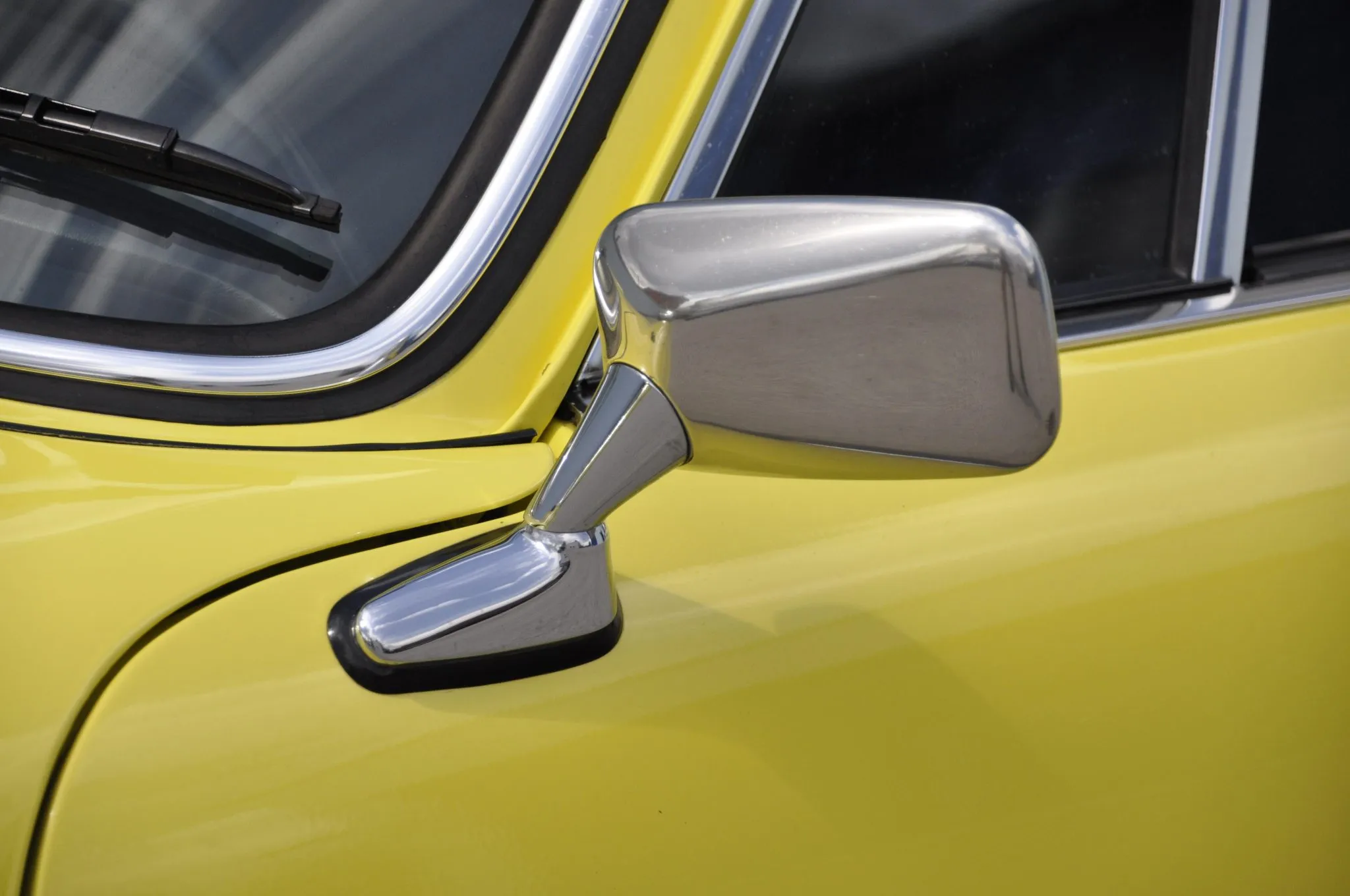 1973 Porsche 911 Carrera RS Touring in Light Yellow