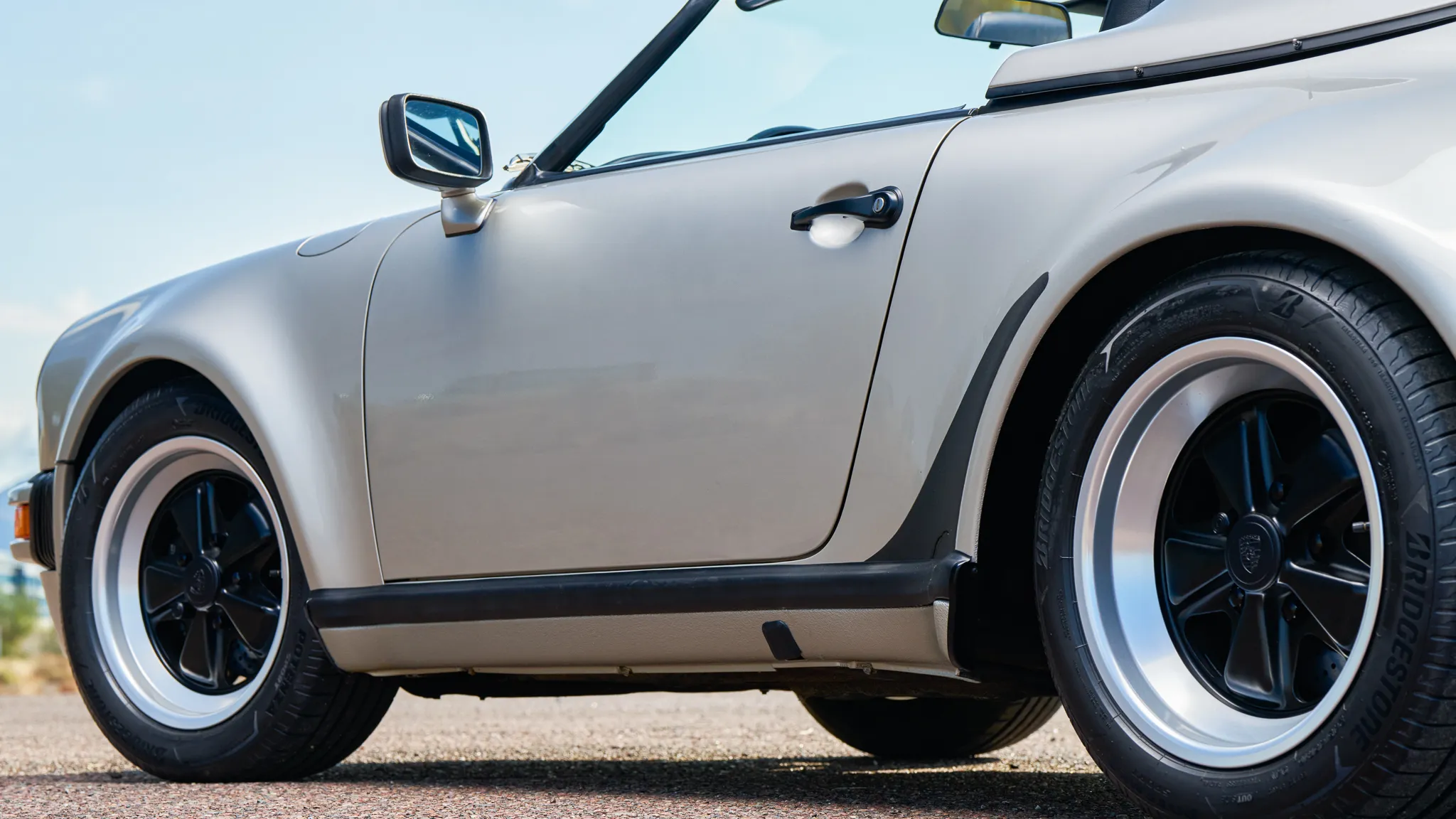 1989 Porsche 911 Speedster in Linen Metallic