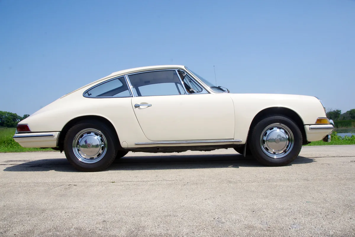 1967 Porsche 912 in Ivory