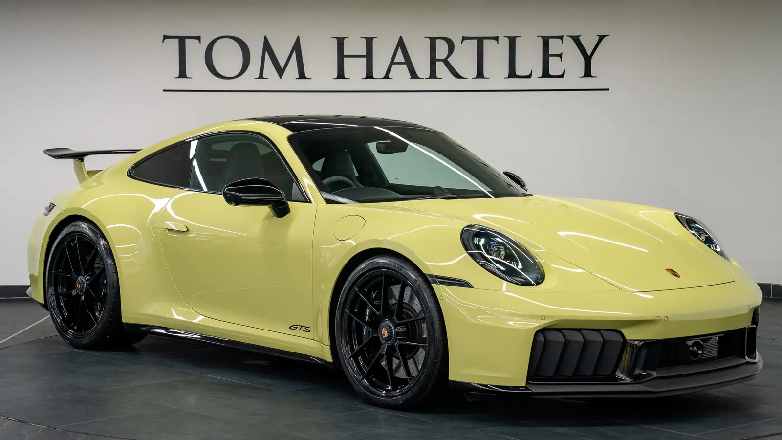 2025 Porsche 911 Carrera 4 GTS in Cartagena Yellow Metallic