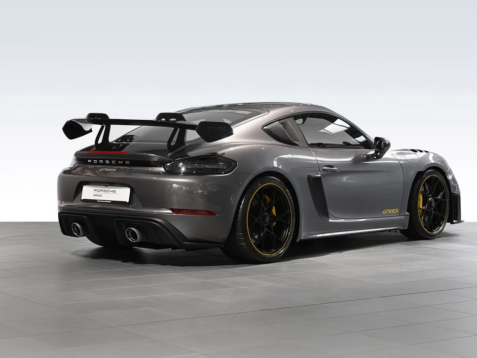 2024 Porsche 718 Cayman GT4 RS in Parliament Grey Metallic