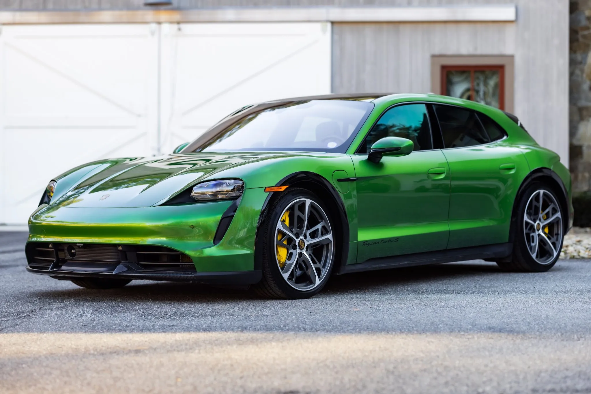 2022 Porsche Taycan Turbo S Cross Turismo in Mamba Green Metallic