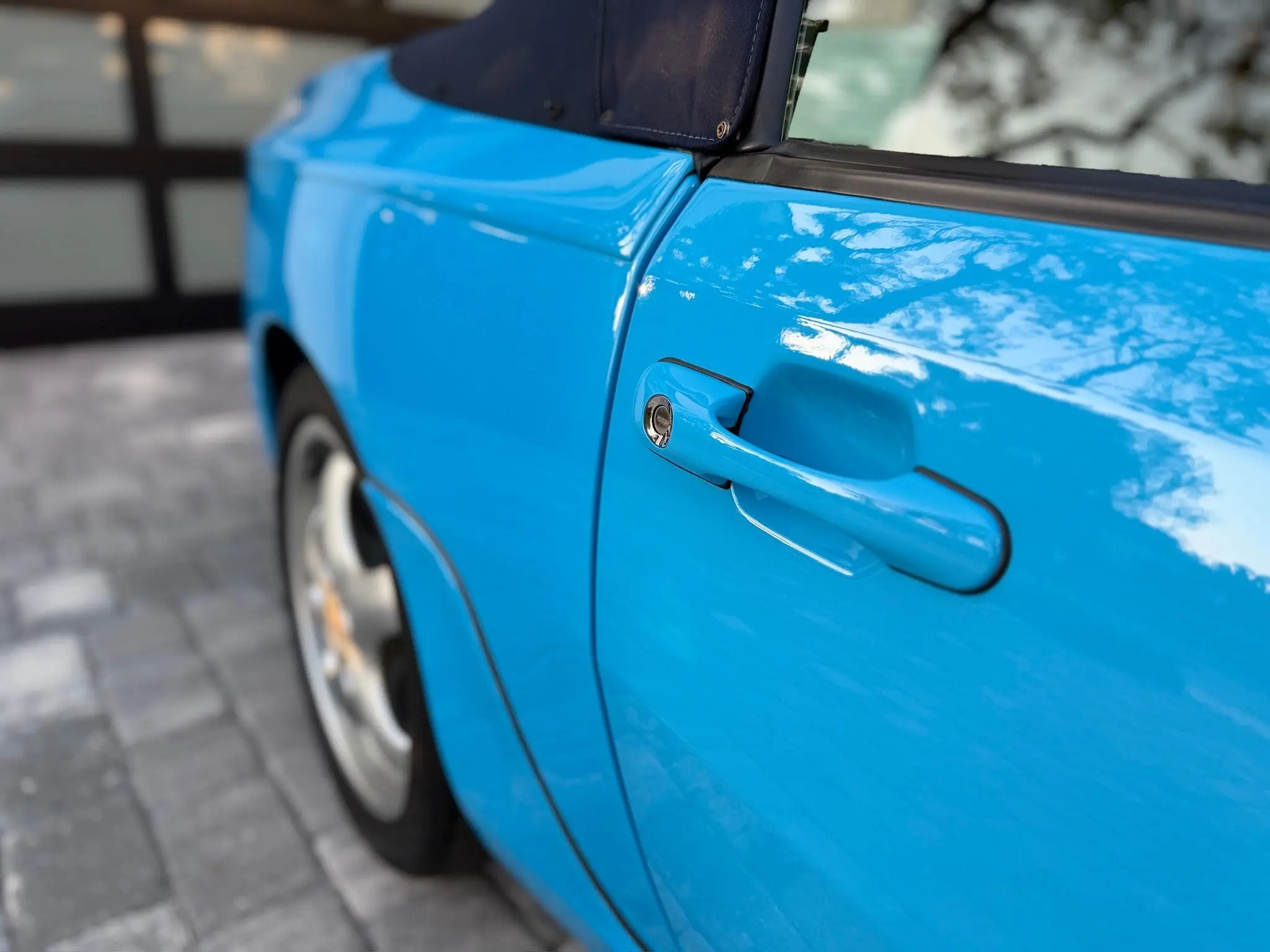 1994 Porsche 968 Cabriolet in Riviera Blue