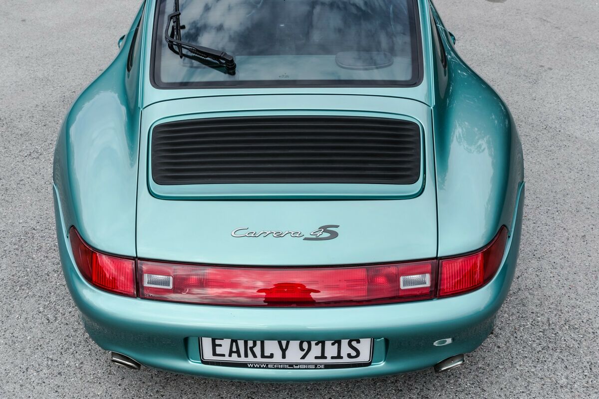 1996 Porsche 911 Carrera 4S in Dragonfly Turquoise Metallic